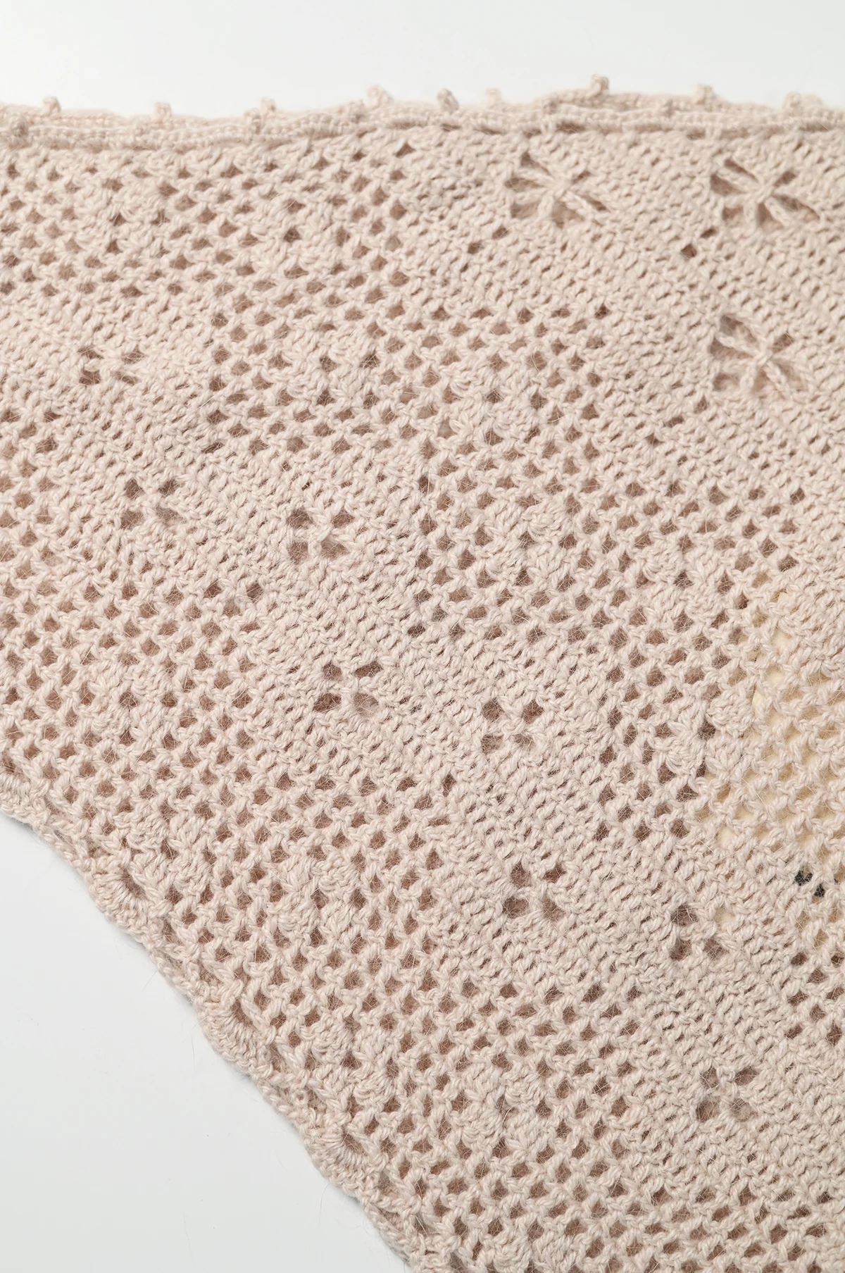 Angora Kerchief Svitanok Milk - Image 8