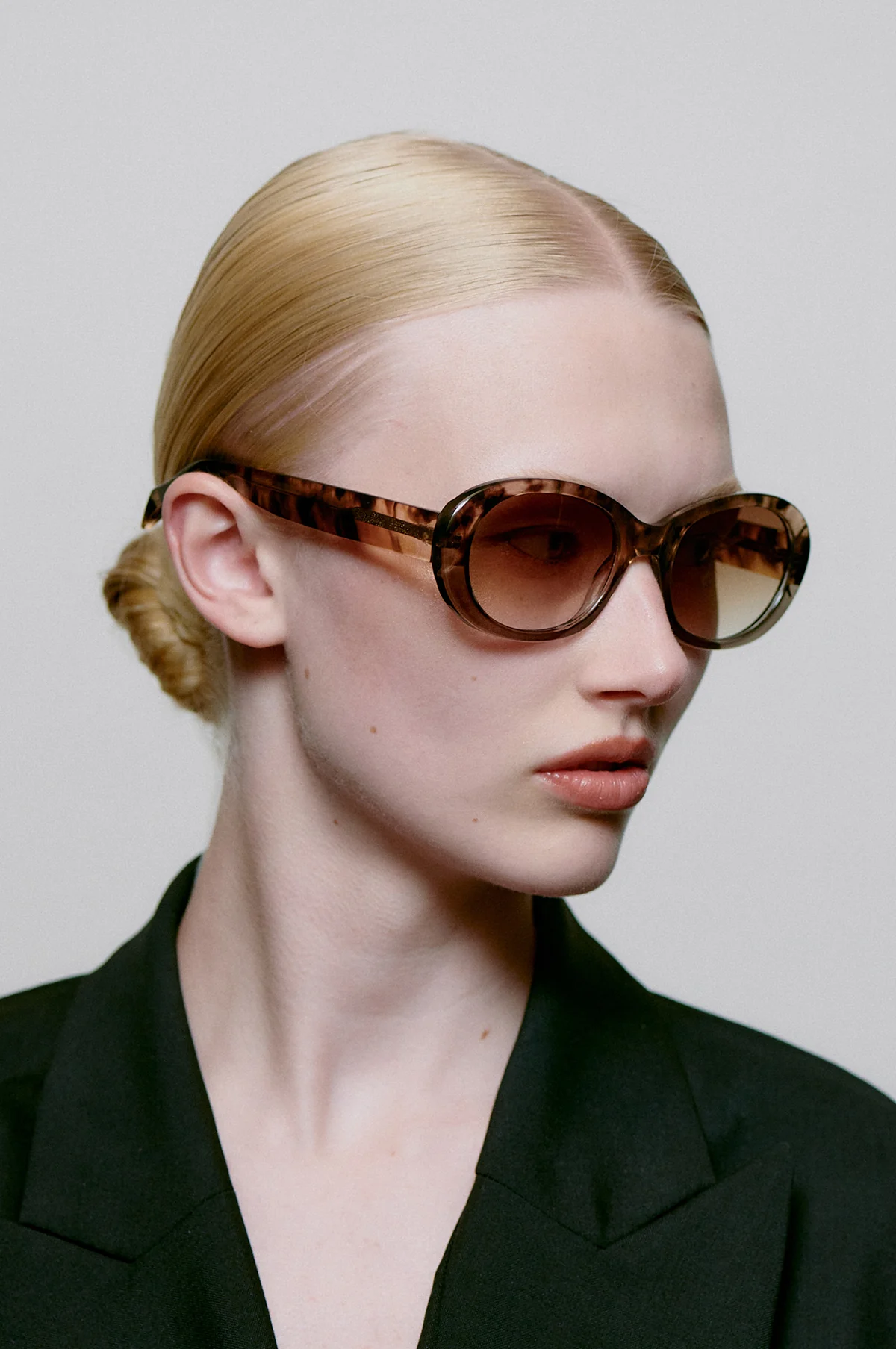 Anma Sunglasses Coquina/Gray Transparent - Image 3