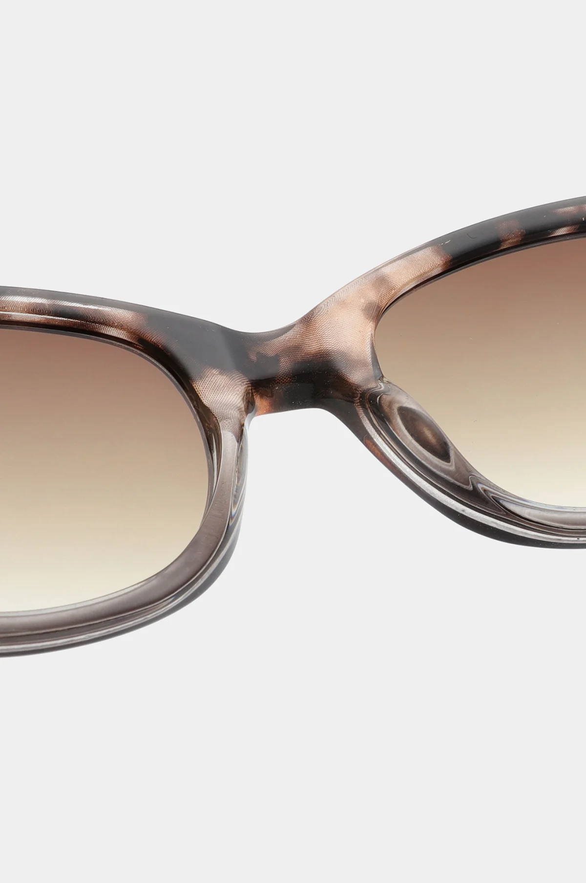 Anma Sunglasses Coquina/Gray Transparent - Image 7