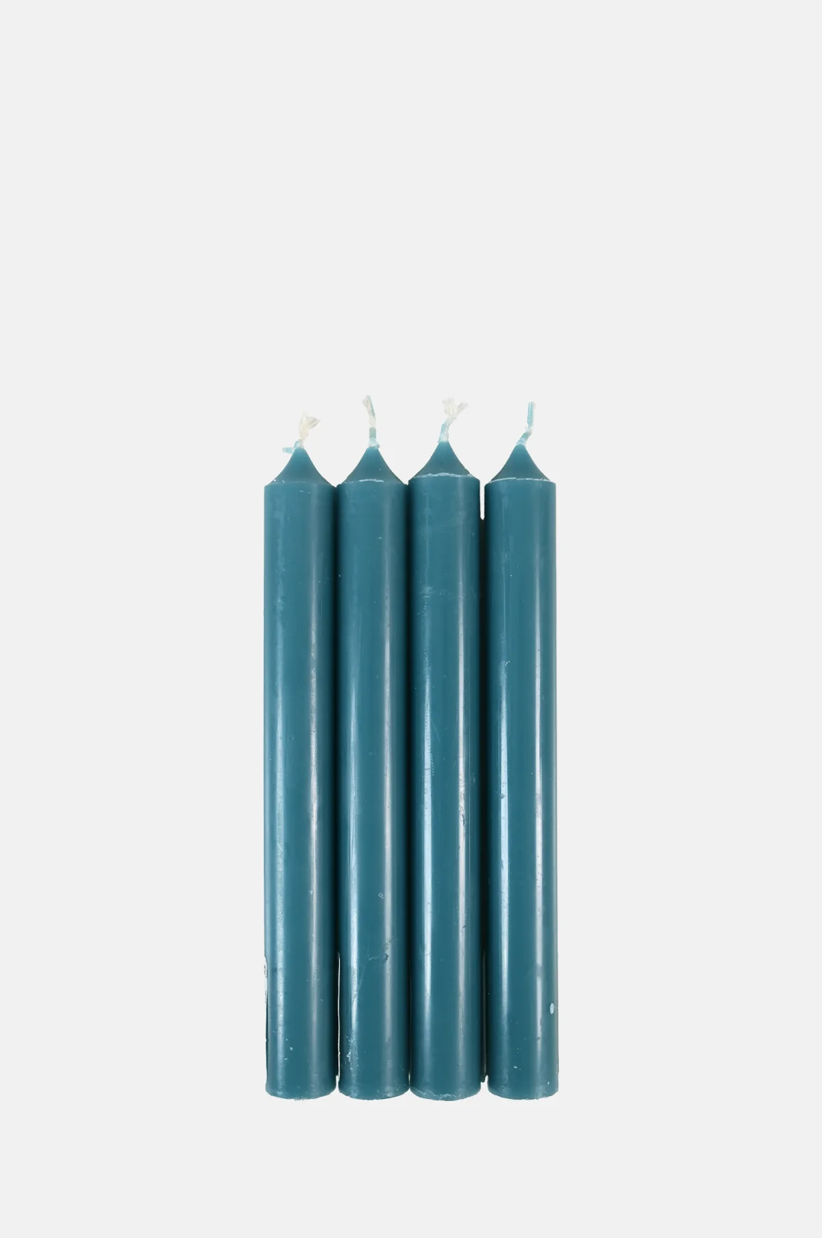 Box of 12 Dinner Candles Bleu Lagon - Image 2