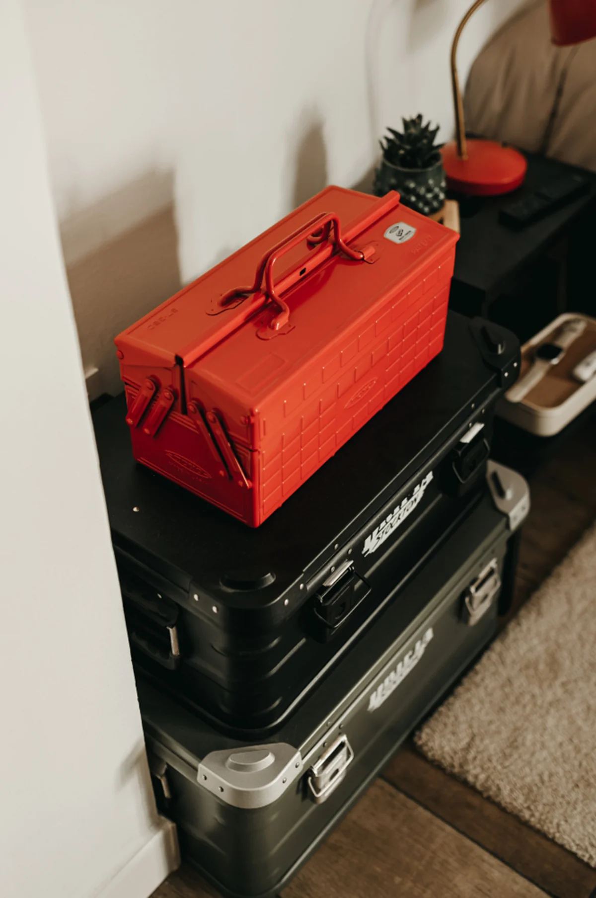 Cantilever Toolbox ST-350 Red - Image 4