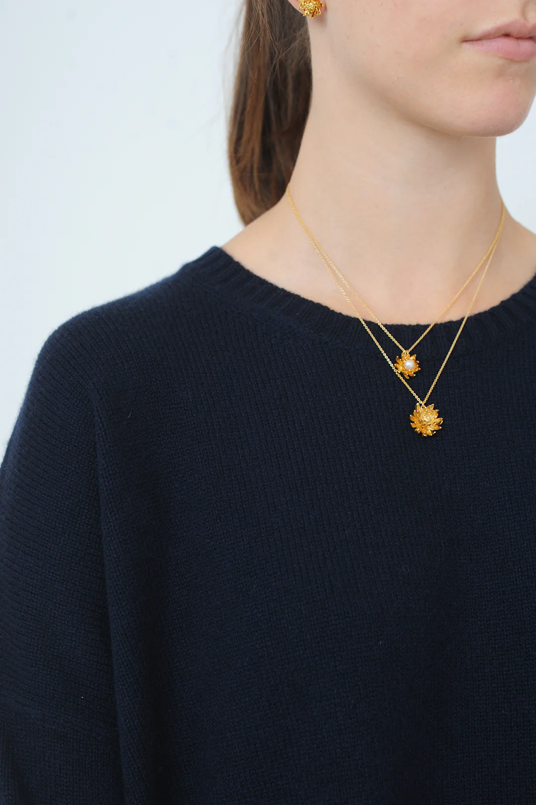 Chrysanthemum Flower Necklace Gold - Image 2