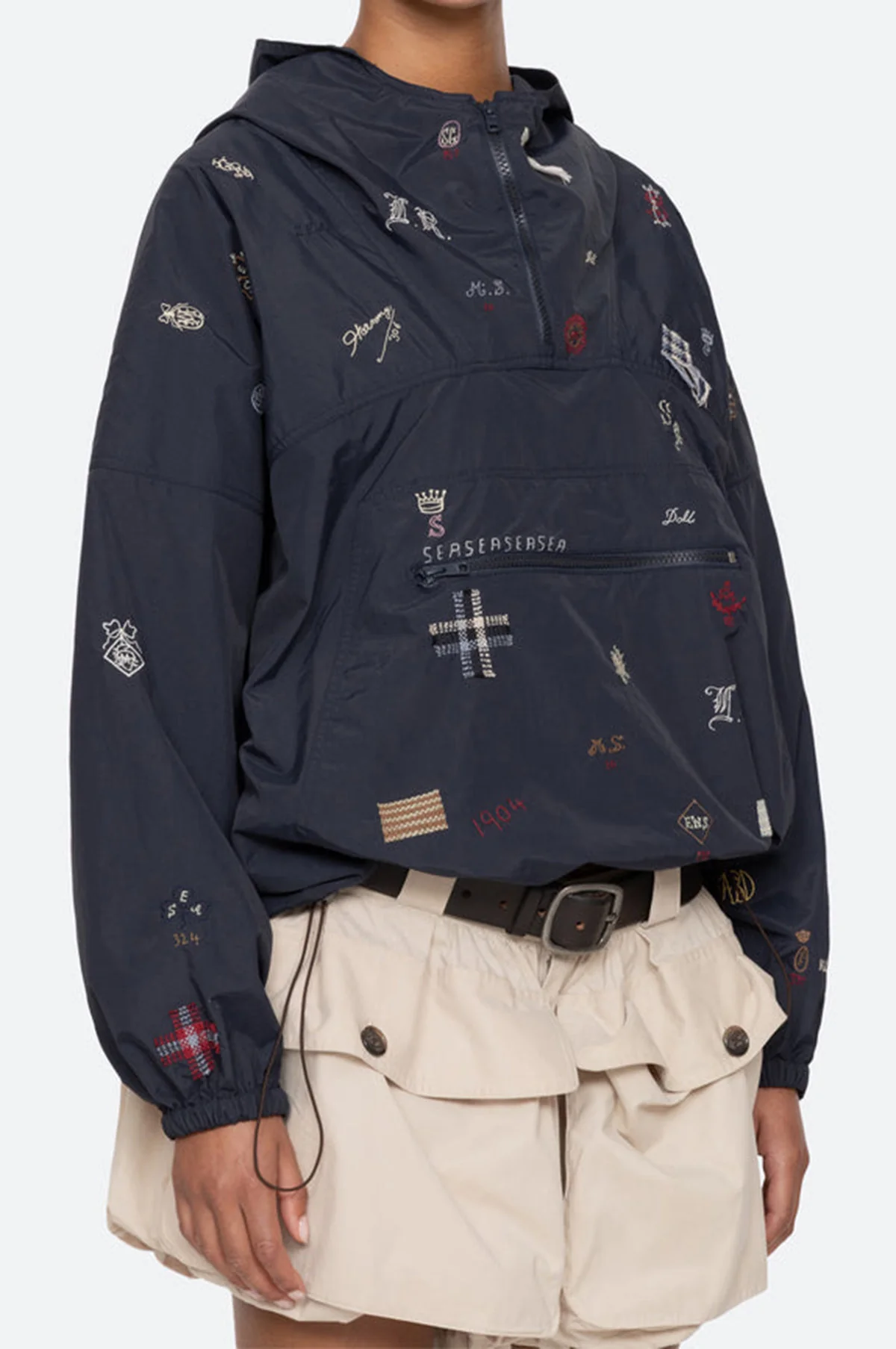 Claira Emb Anorak Navy - Image 4