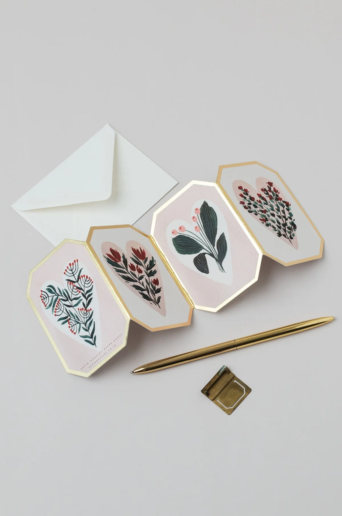 Concertina Botanical Heart Floral Die Cut Mini Card - Image 2