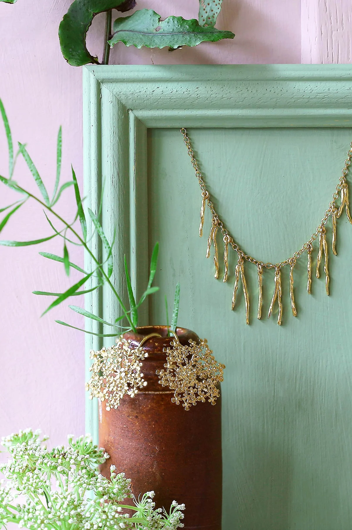 Cow Parsley Bloom Hook Earring Gold - Image 3