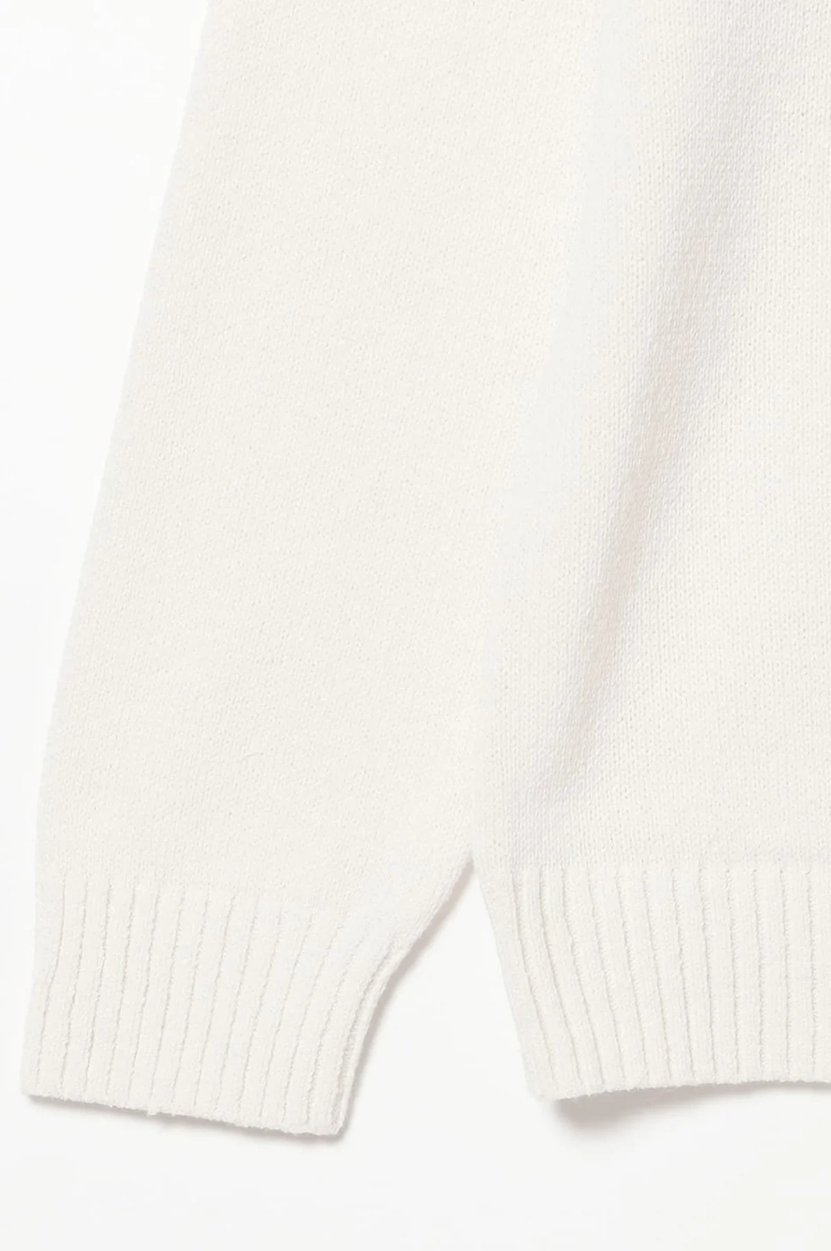 Crew Lily-Yarn 7G White - Image 4