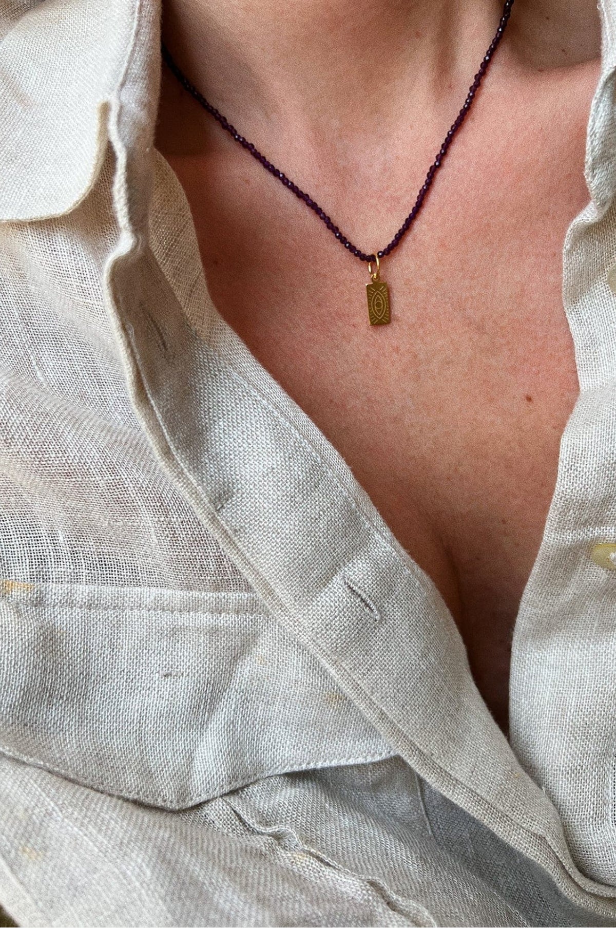 Delian Gold Charm - Image 3