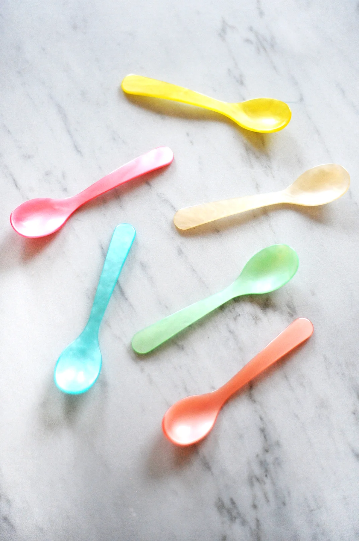 Egg Spoon Rose Red - Image 2