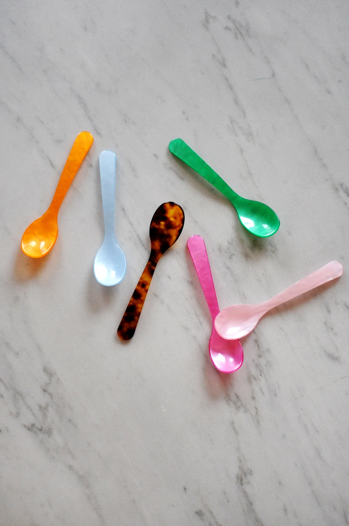 Egg Spoon Tortoiseshell - Image 2