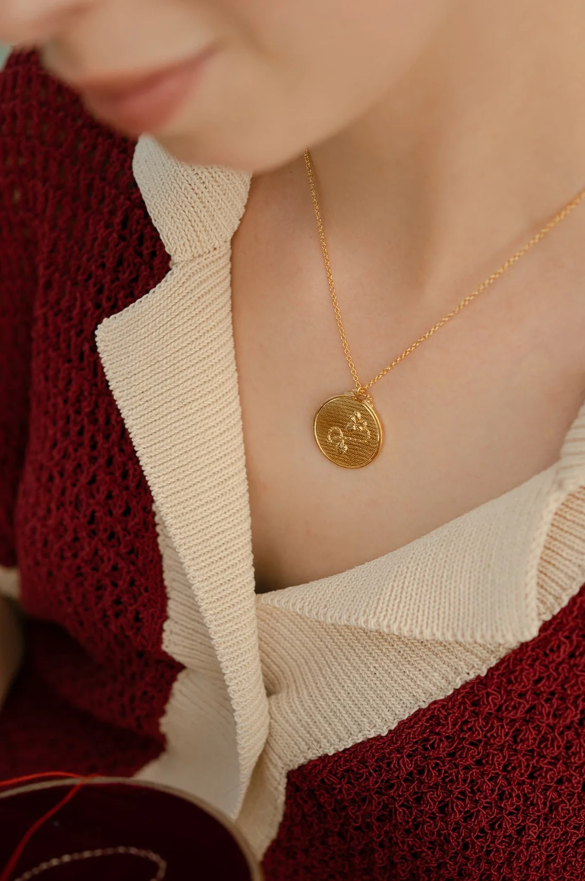 Embroidery Loop Necklace Gold - Image 3