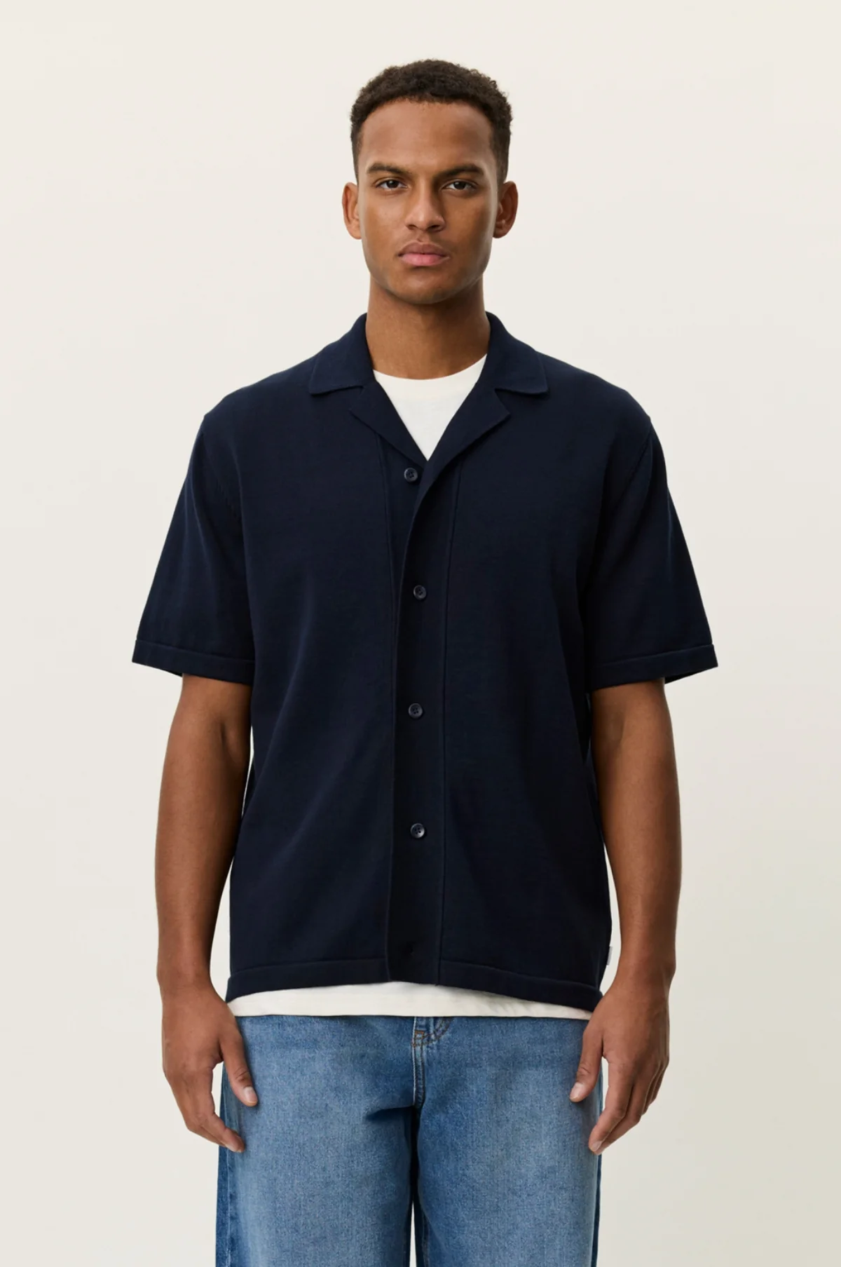 Emmett Arabesque Knitted SS Shirt Dark Navy - Image 3