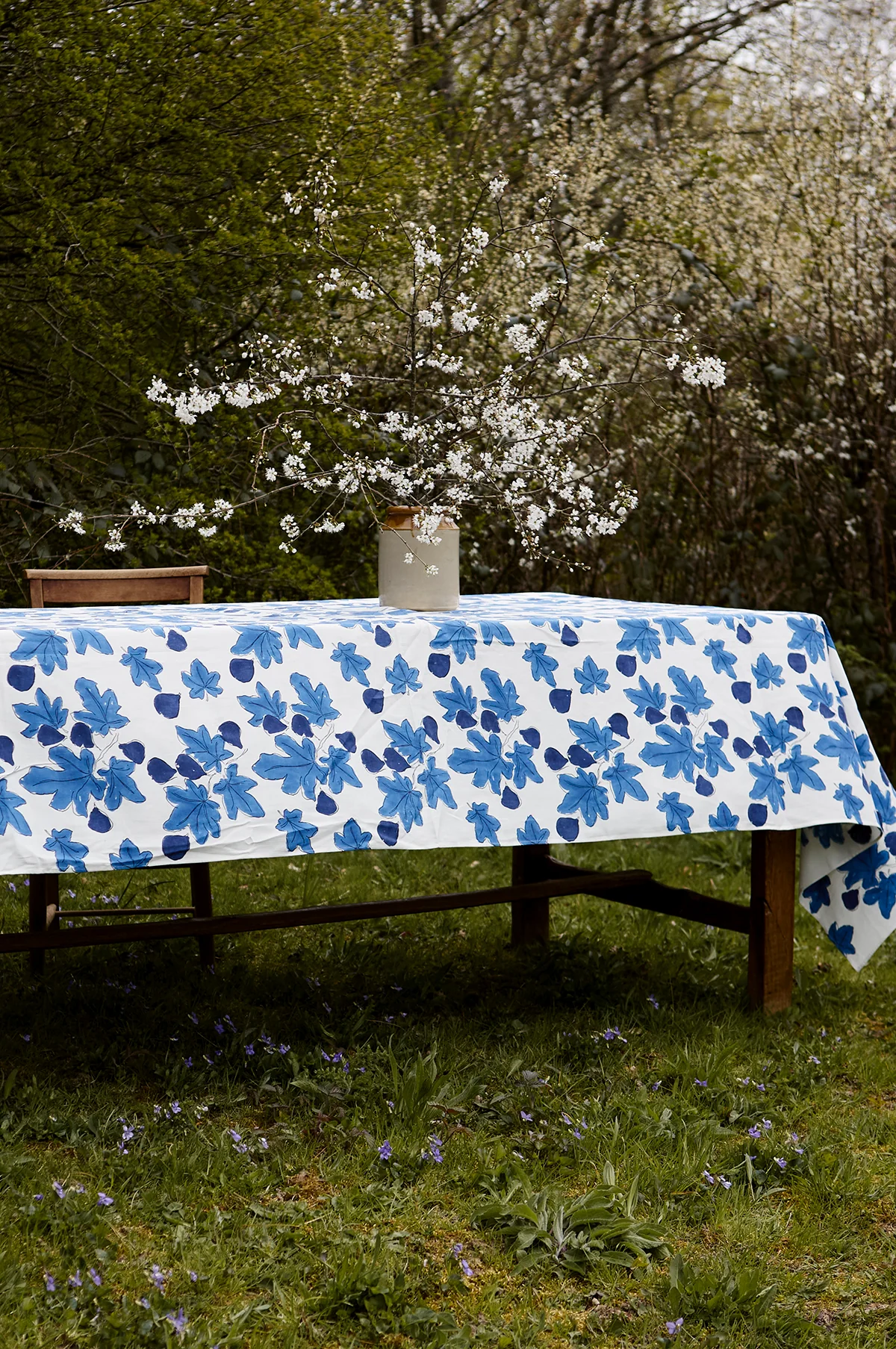 Figs Tablecloth Large - Image 2