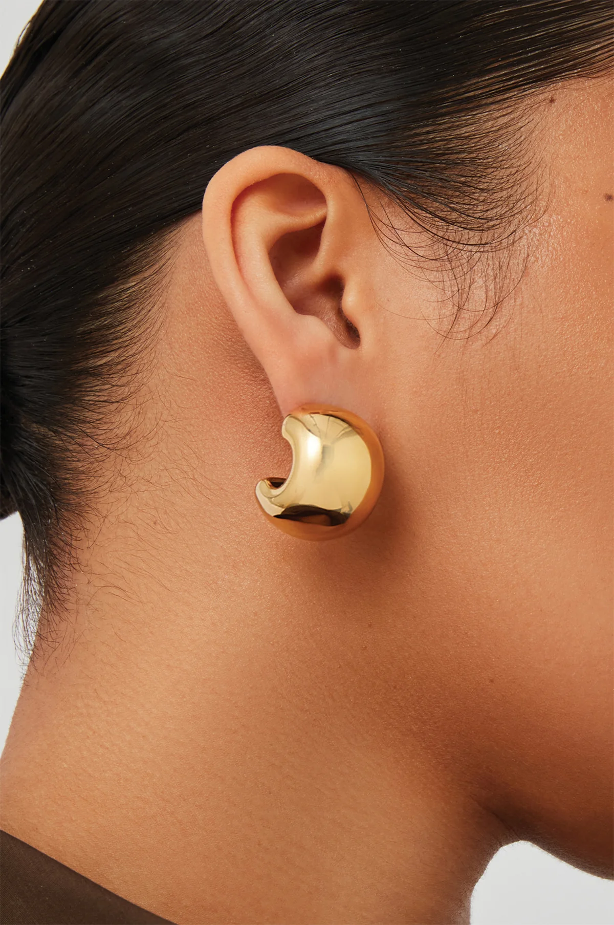 Gemma Gold Hoop Earrings - Image 4