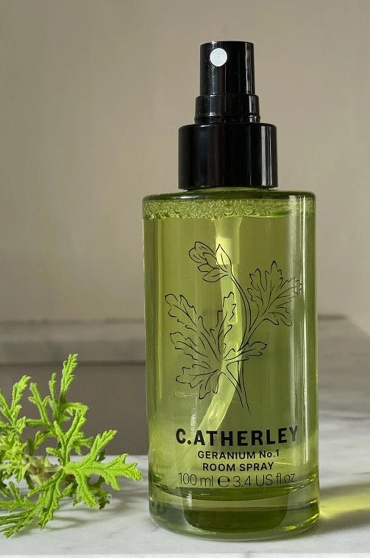 Geranium No.01 Room Spray 100ml - Image 4