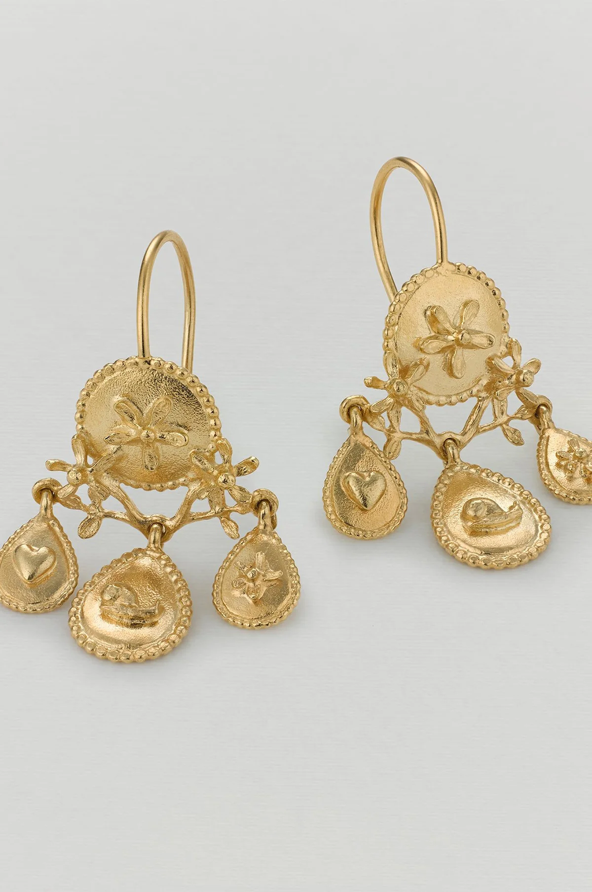 Gratitude for Nature Girandole Earrings Gold - Image 2