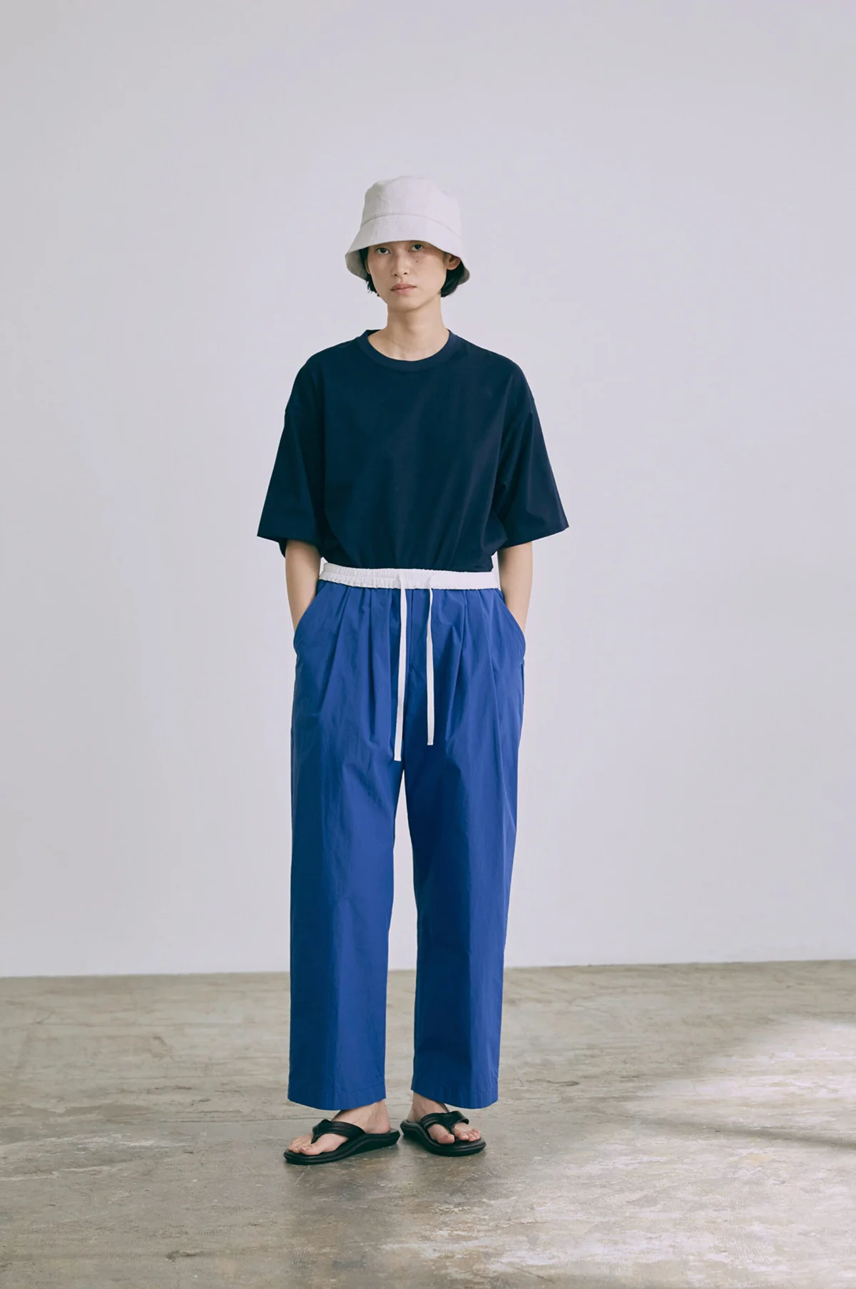 Haku-W Pants Blue - Image 6