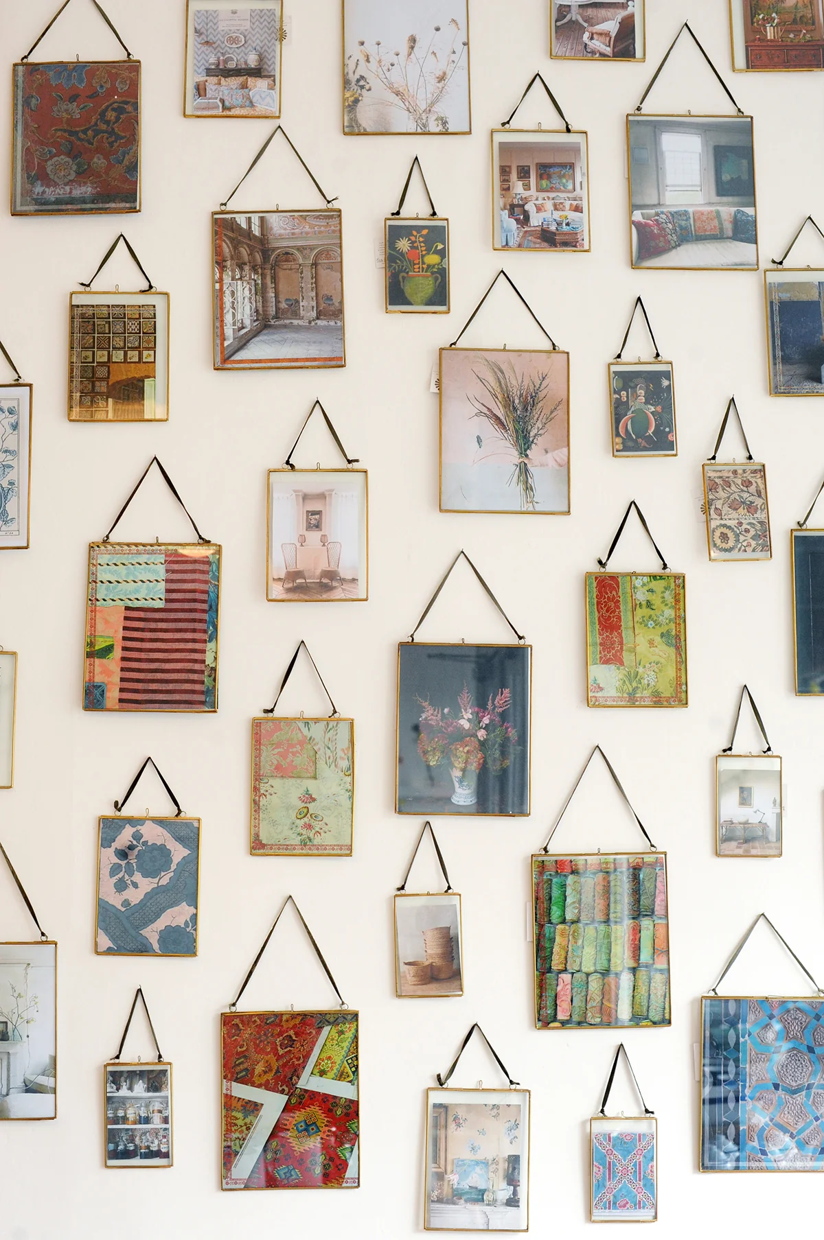 Hanging Brass Frame 15x10cm - Image 4