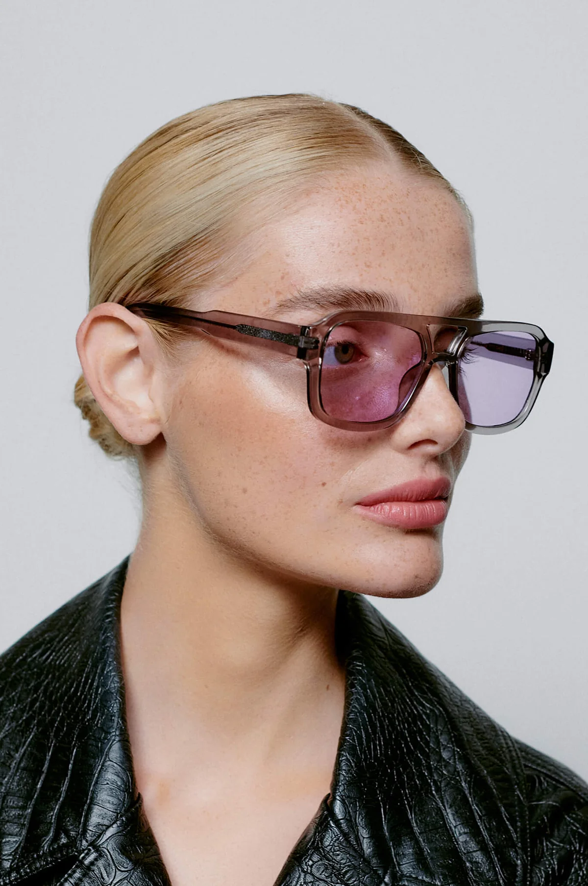 Kaya Sunglasses Grey Transparent - Image 3