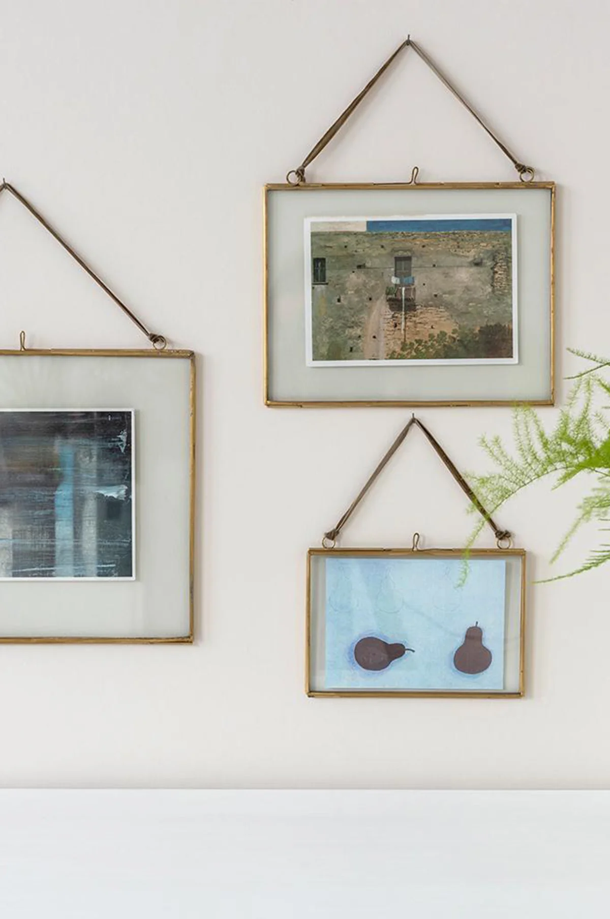 Landscape Hanging Brass Frame 25x20cm - Image 4