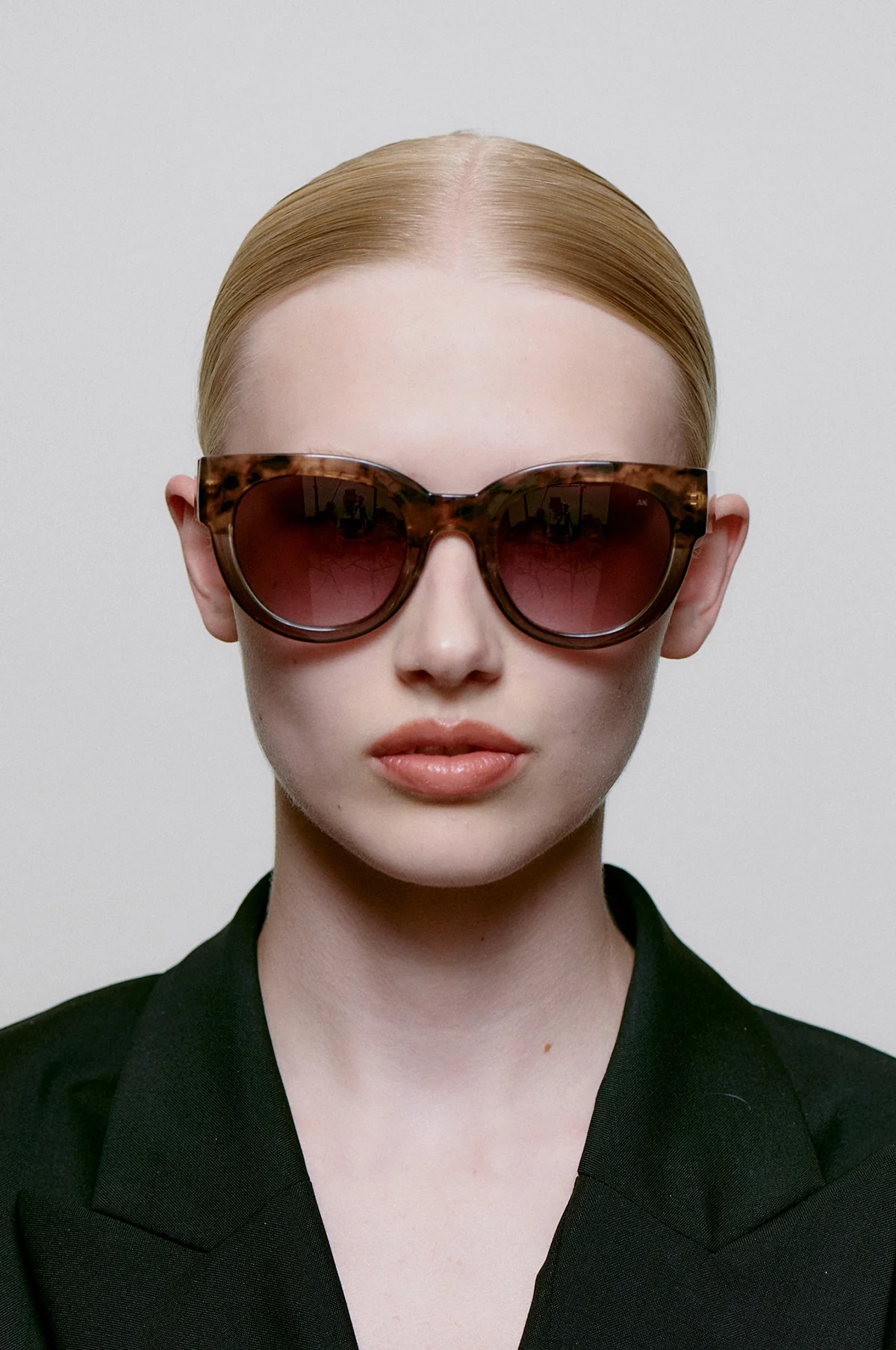 Lilly Sunglasses Coquina/ Gray Transparent - Image 3