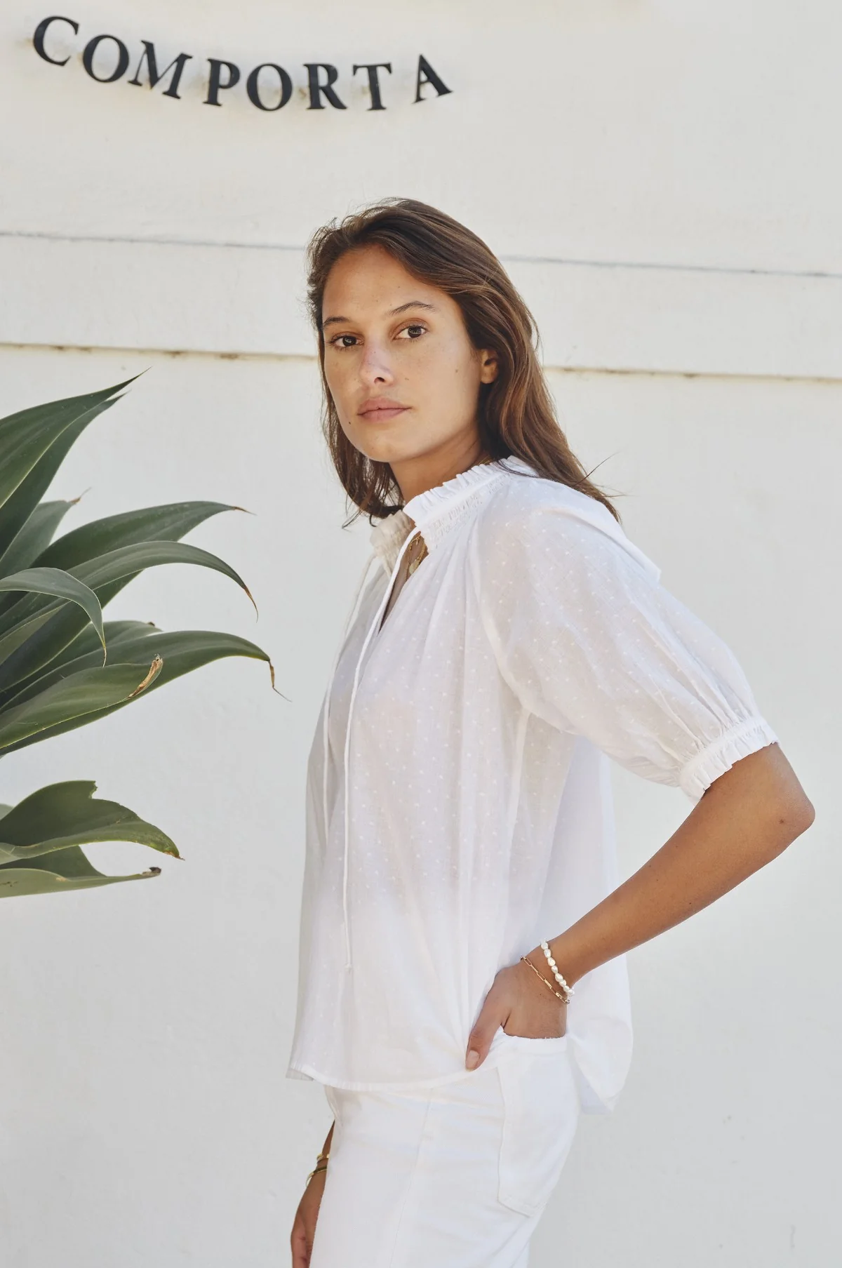 Lotta S/S Top White - Image 5