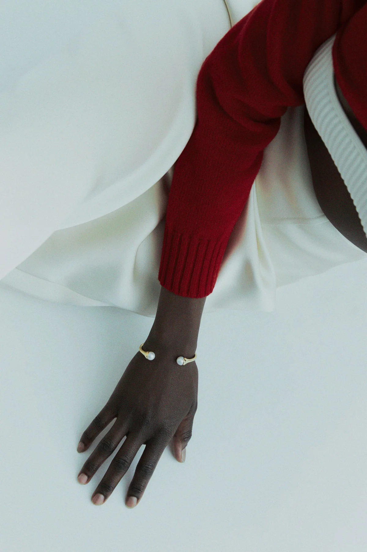 Lumora Gold Bangle - Image 3