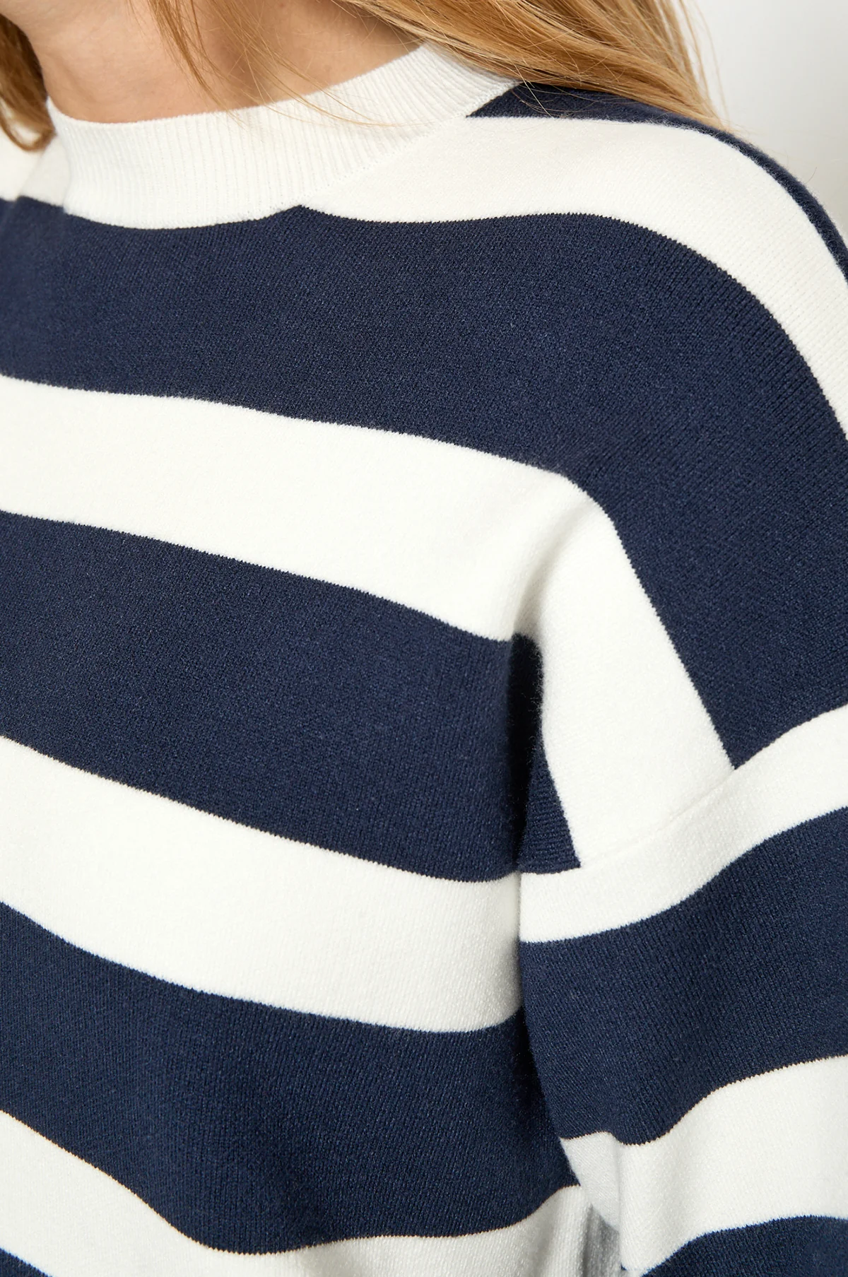Lupi Knit T-Shirt Sky Captain Stripe - Image 3