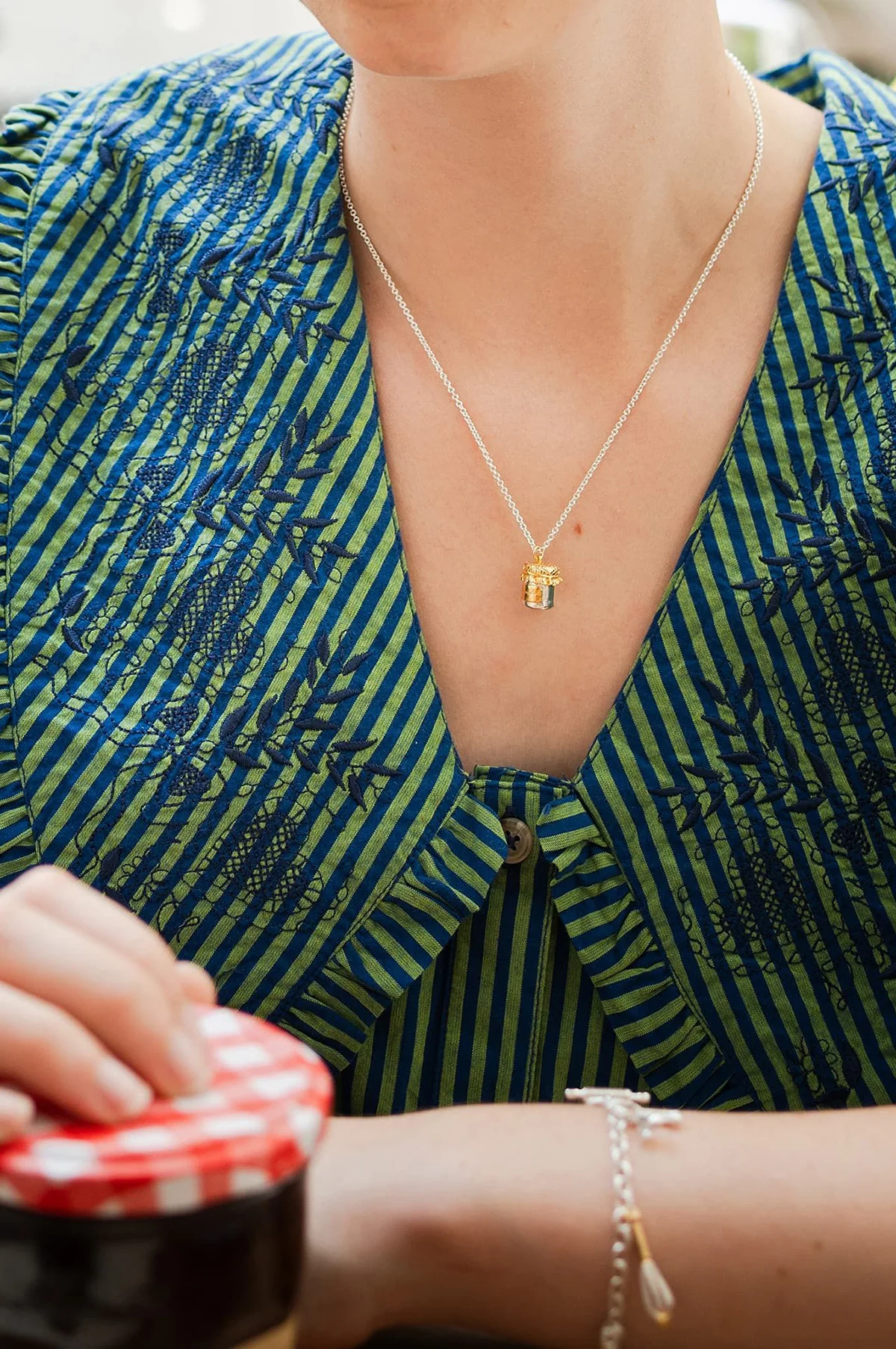 Marmalade Jar Necklace Gold and Silver - Image 4