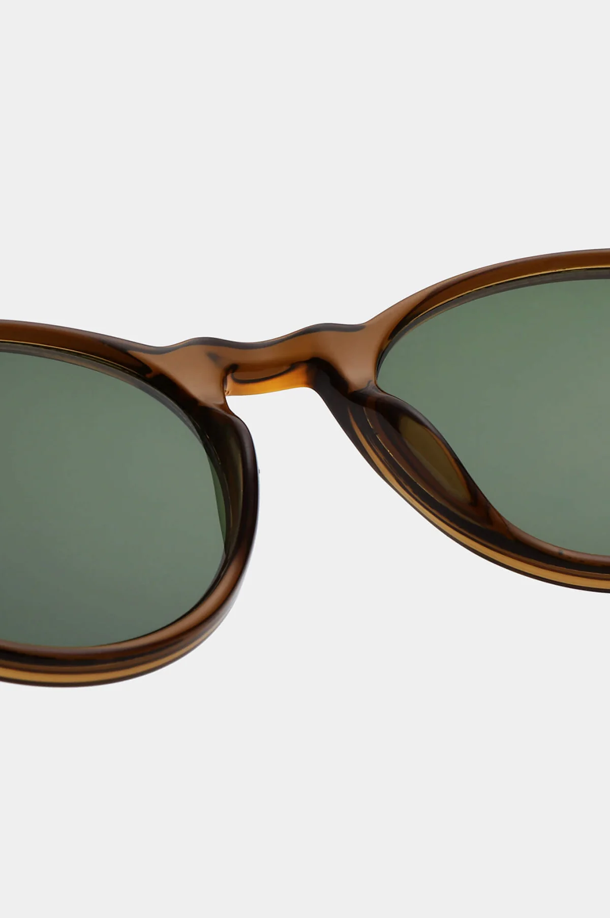 Marvin Sunglasses Smoke Transparent - Image 6