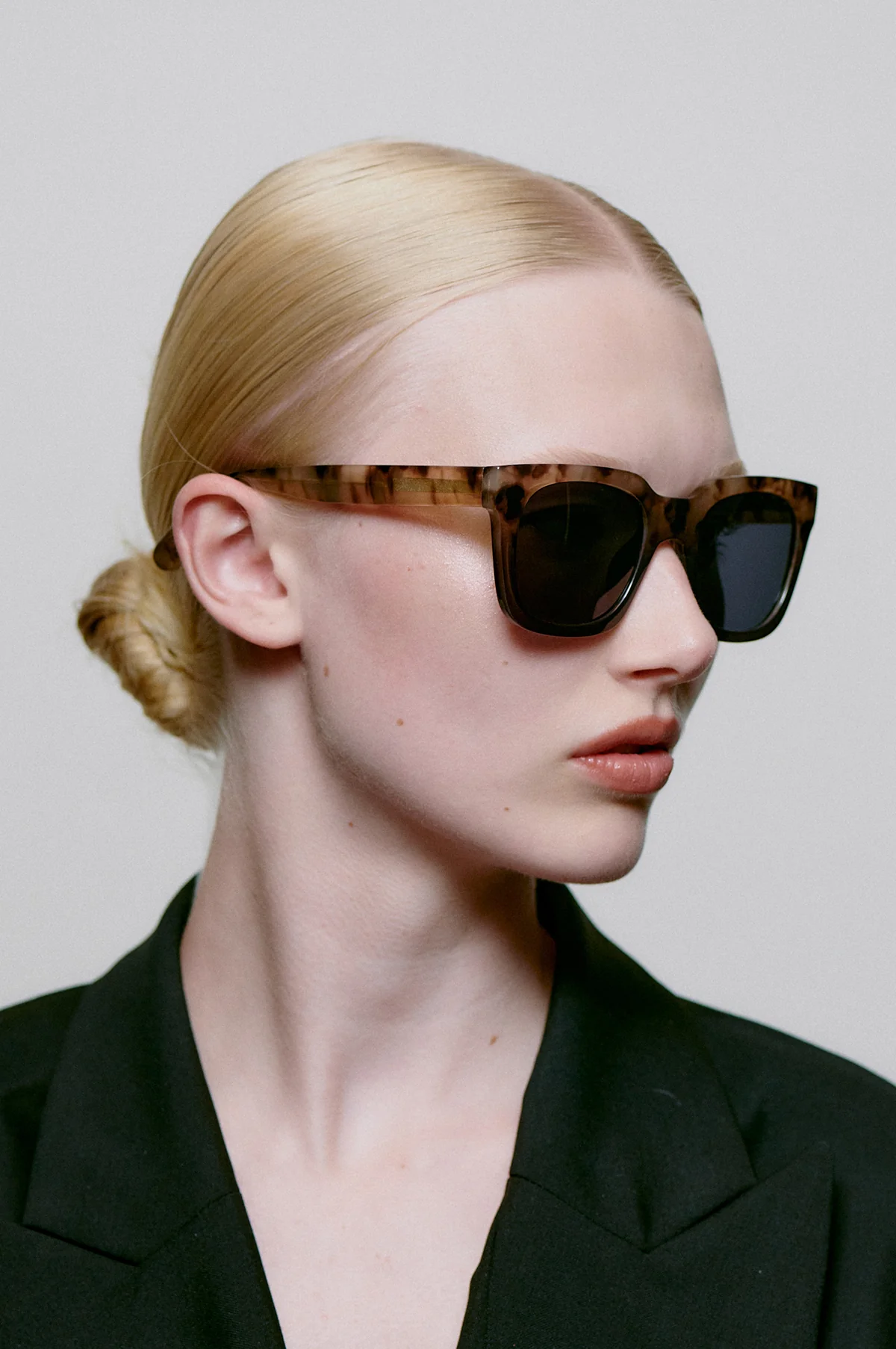 Nancy Sunglasses Coquina/ Gray Transparent - Image 2