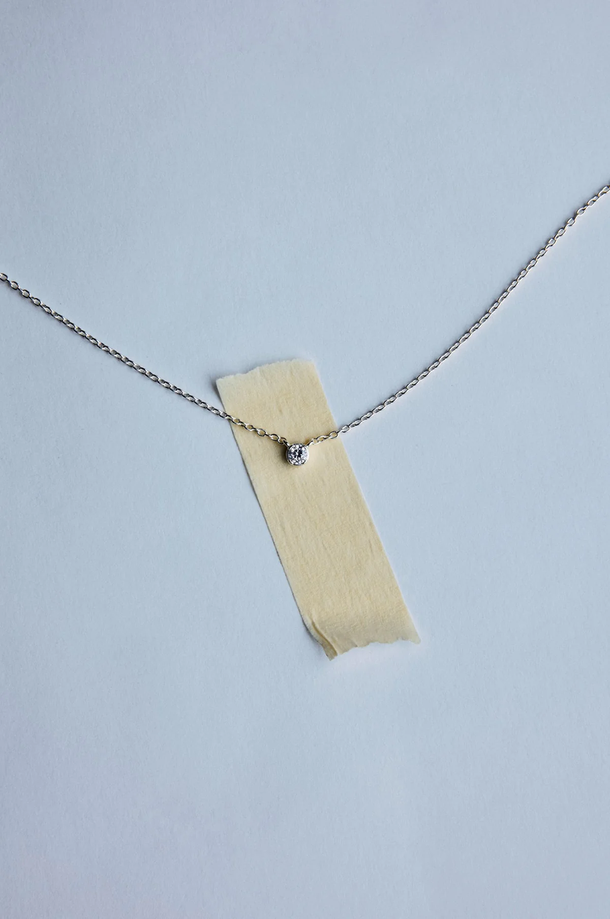 Oda Floating Silver Necklace - Image 3