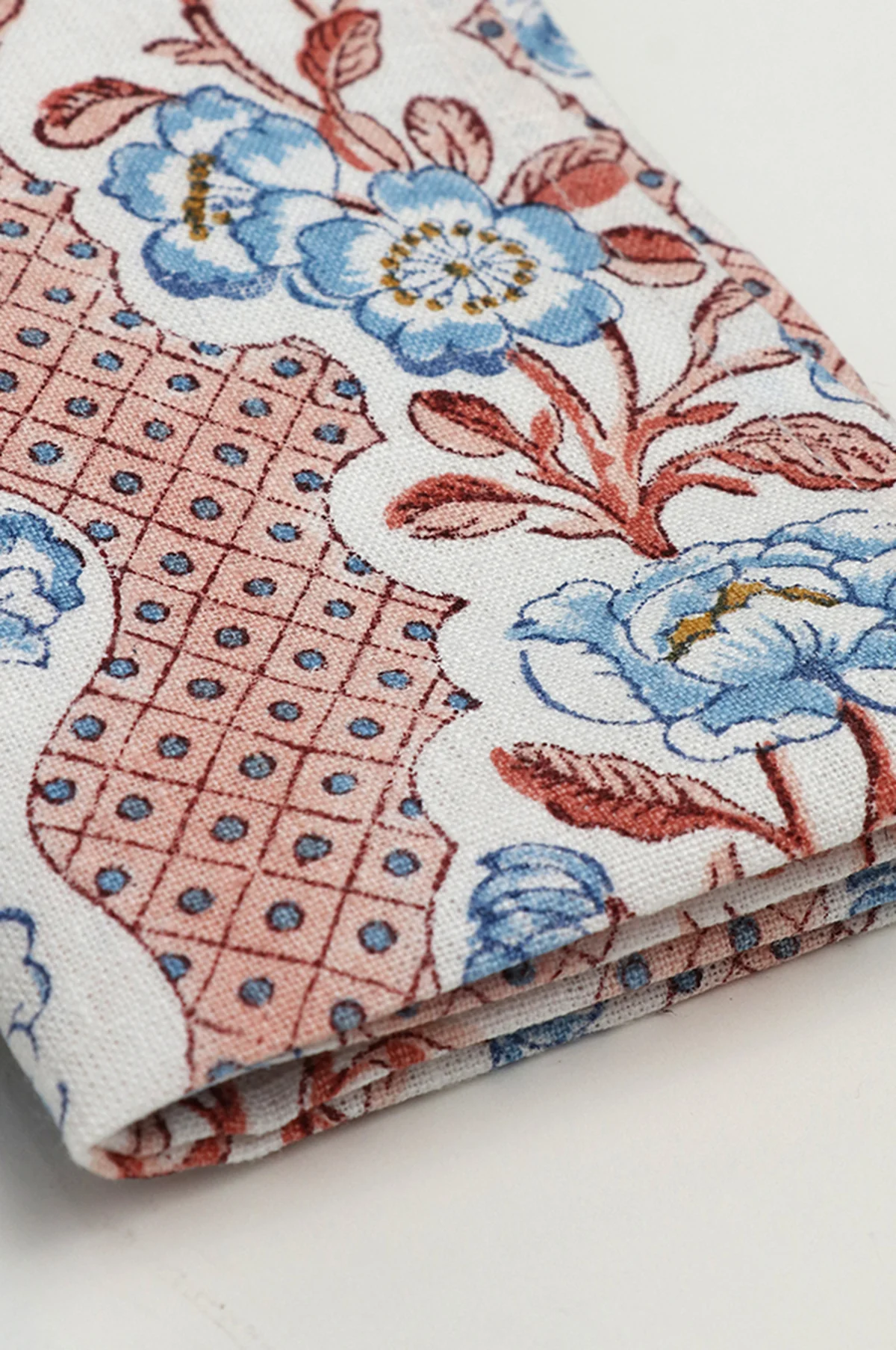 Pink Blooming Trellis Napkin Set of 2 - Image 4