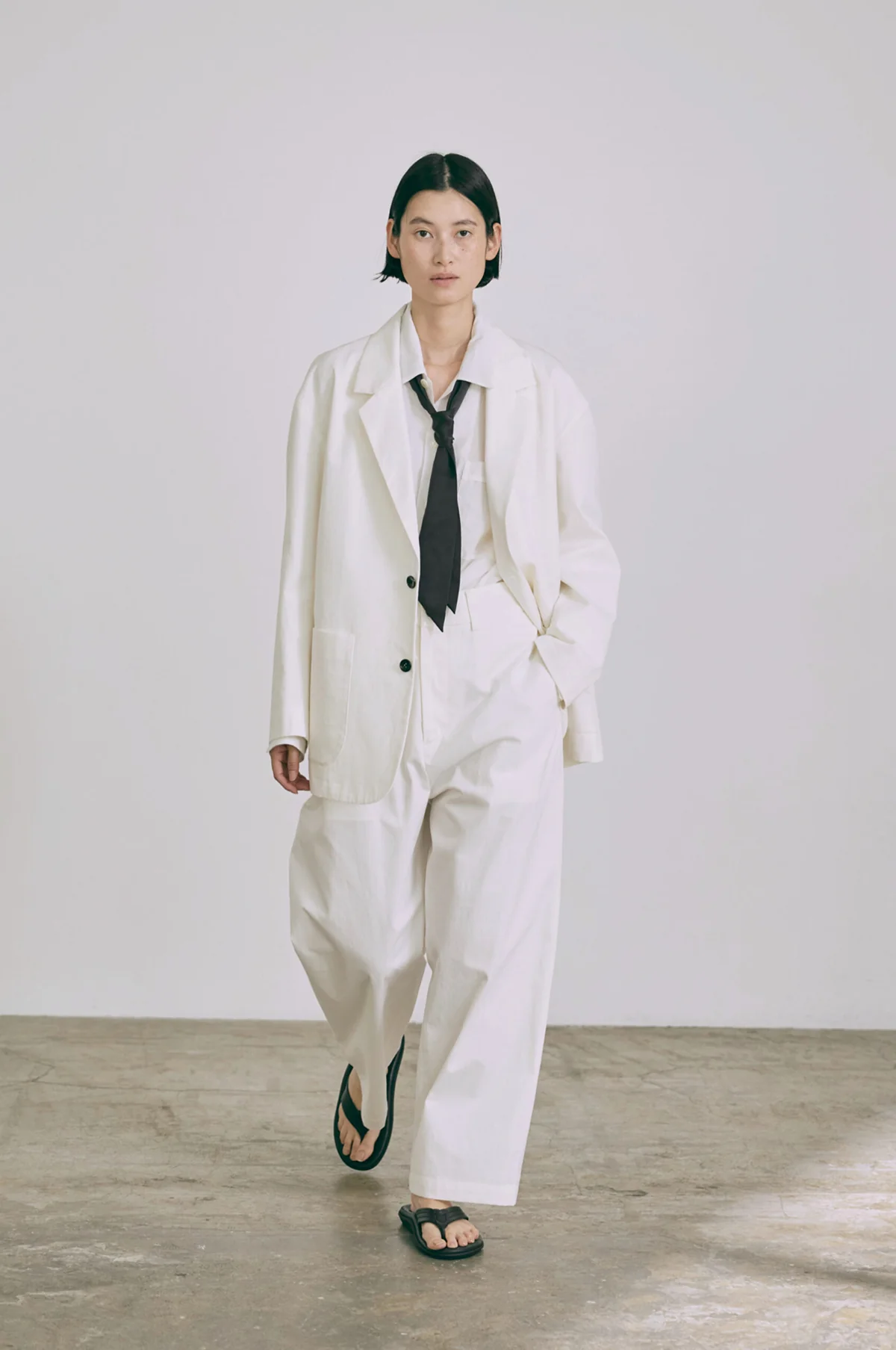 Porter Chino Jacket Off White - Image 4