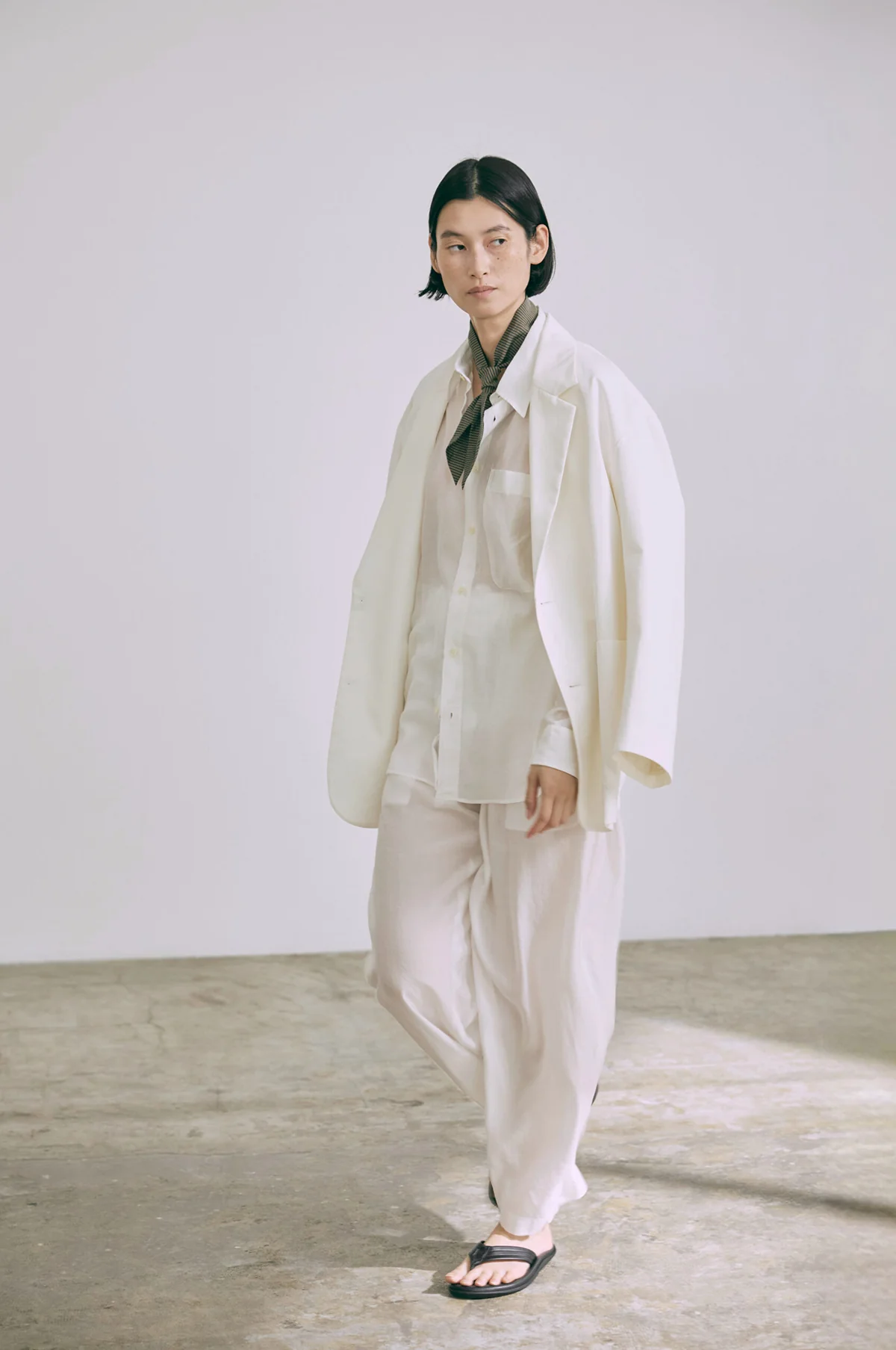 Porter Chino Jacket Off White - Image 8