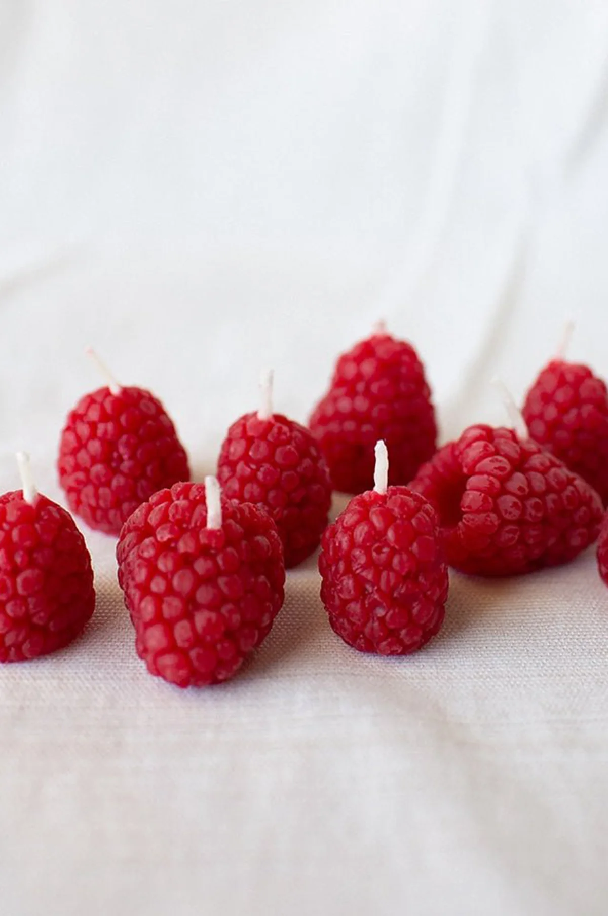 Raspberry Birthday Candles - Image 2