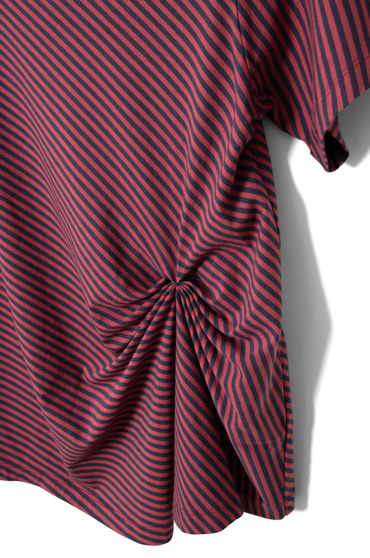 Reece Tee Red Stripe - Image 8
