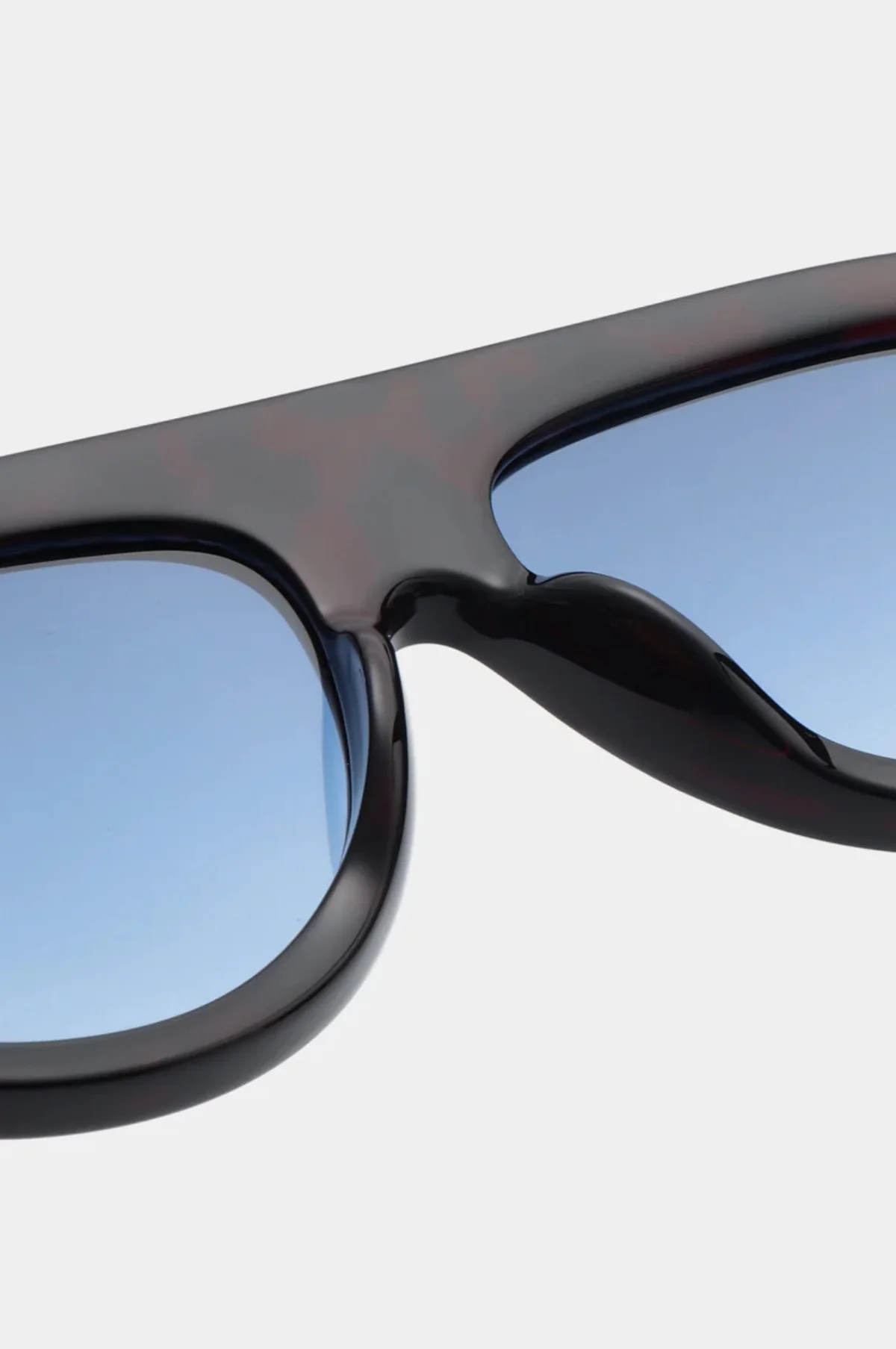 Rio Sunglasses Demi Tortoise - Image 5