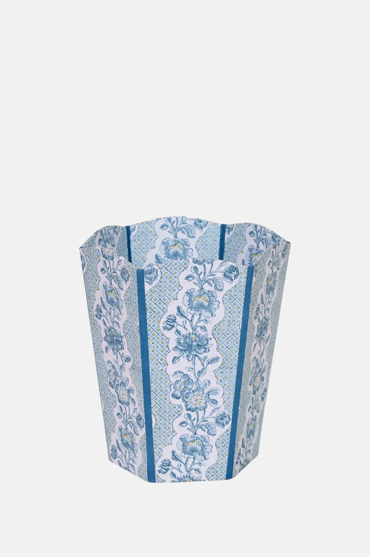 Scalloped Collapsible Basket Indigo