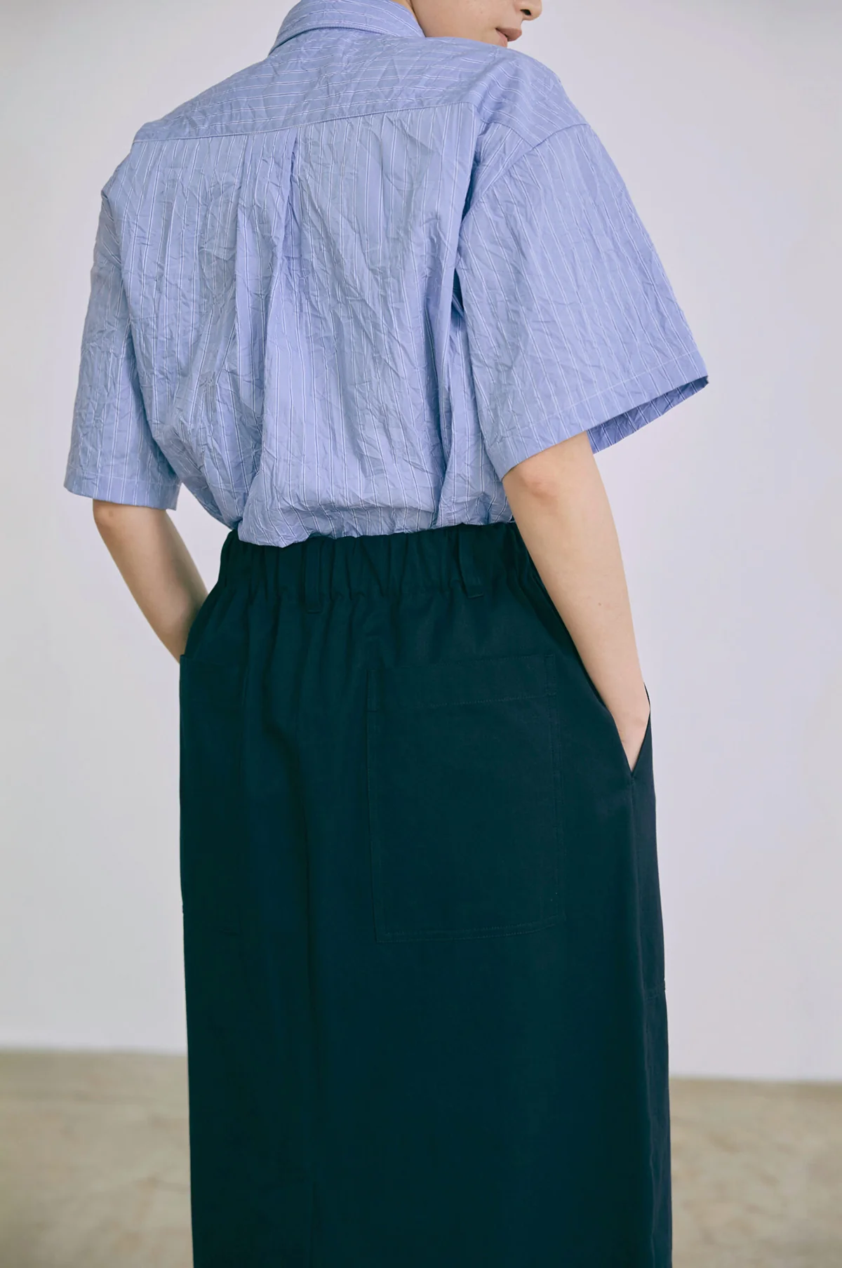 Shell Chino Skirt Navy - Image 5