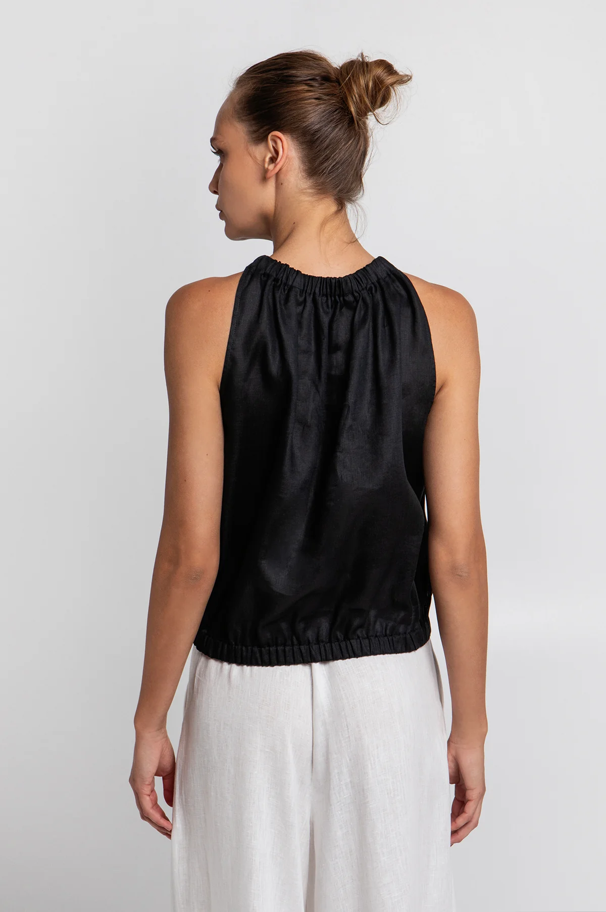 Sleeveless Linen Top Black - Image 3