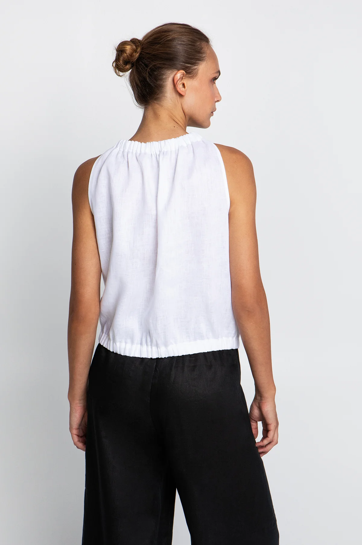 Sleeveless Linen Top White - Image 3