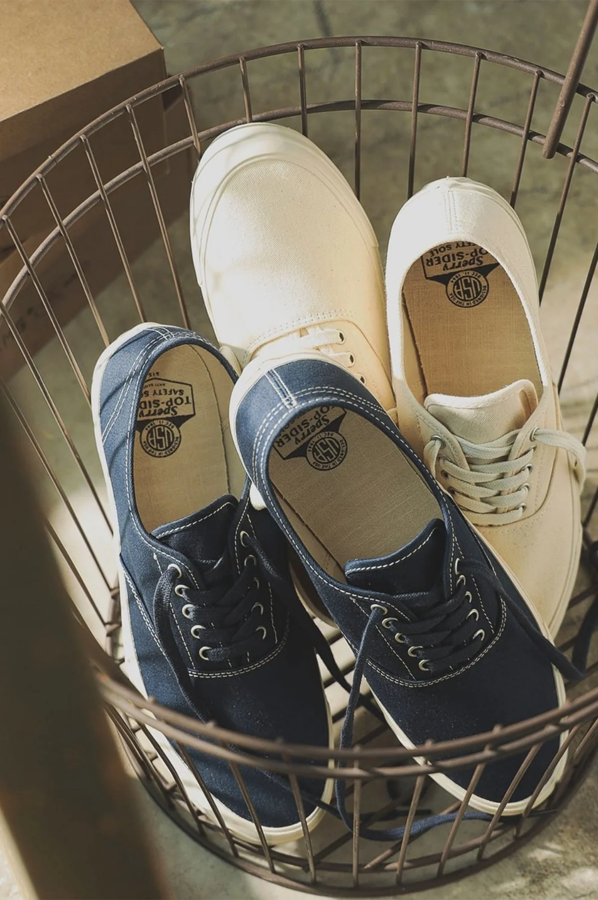Sperry + MIL CVO Ivory - Image 9
