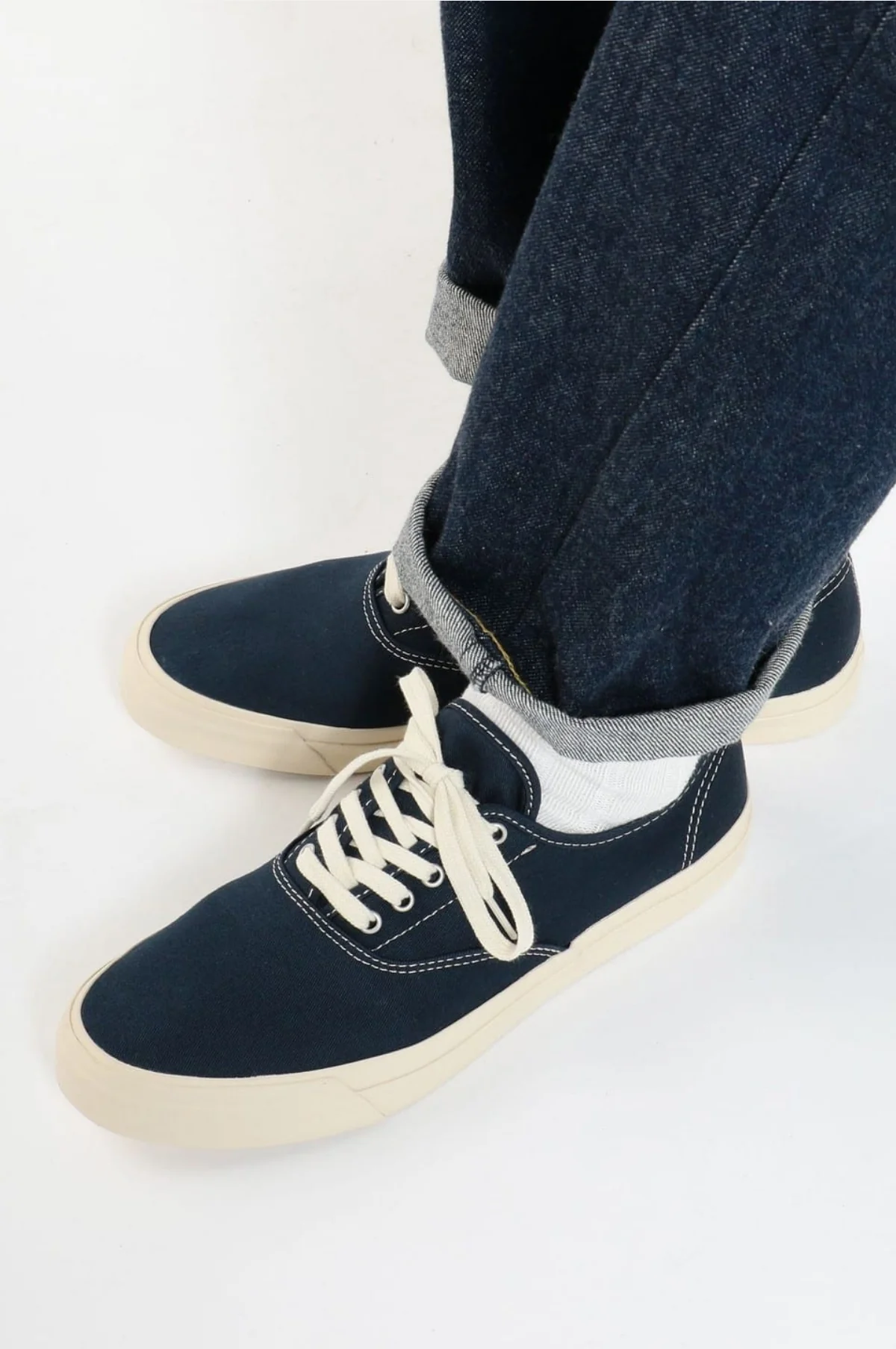 Sperry + MIL CVO Navy - Image 8