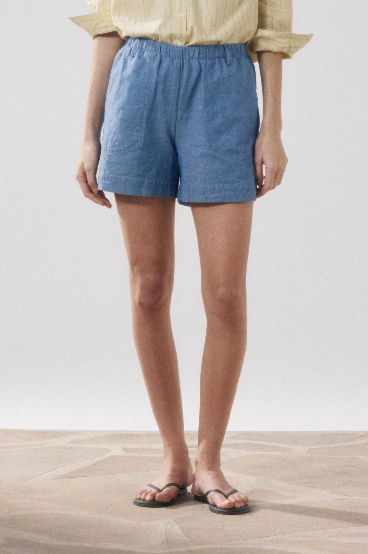 Stefi Short Medium Blue - Image 4