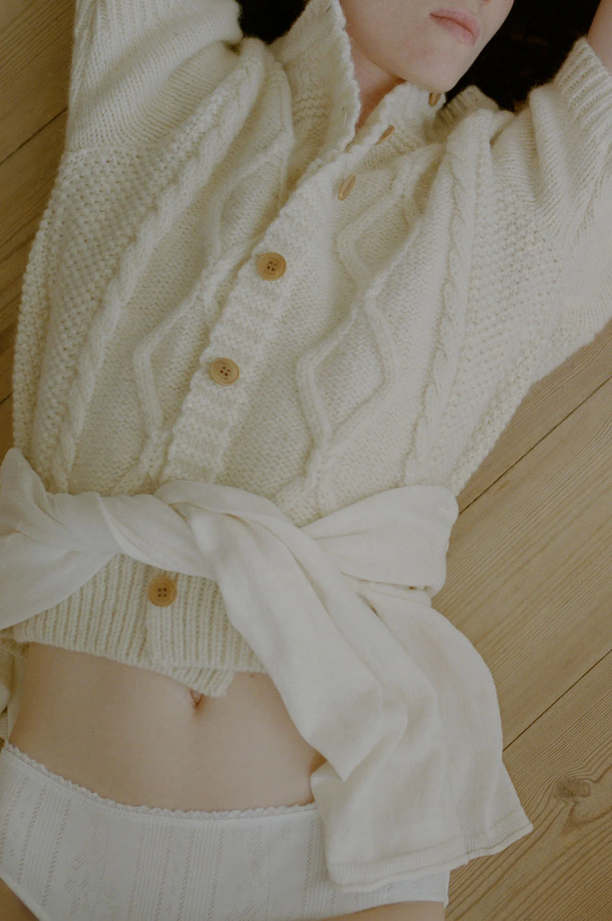 Svea Cardigan Off-White - Image 3