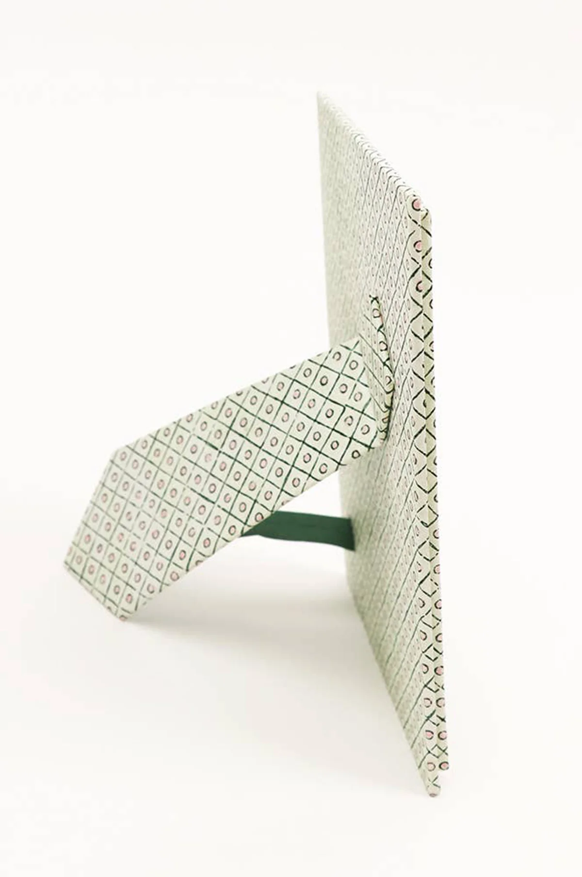 Table Top Picture Frame Dot & Grid Green - Image 4