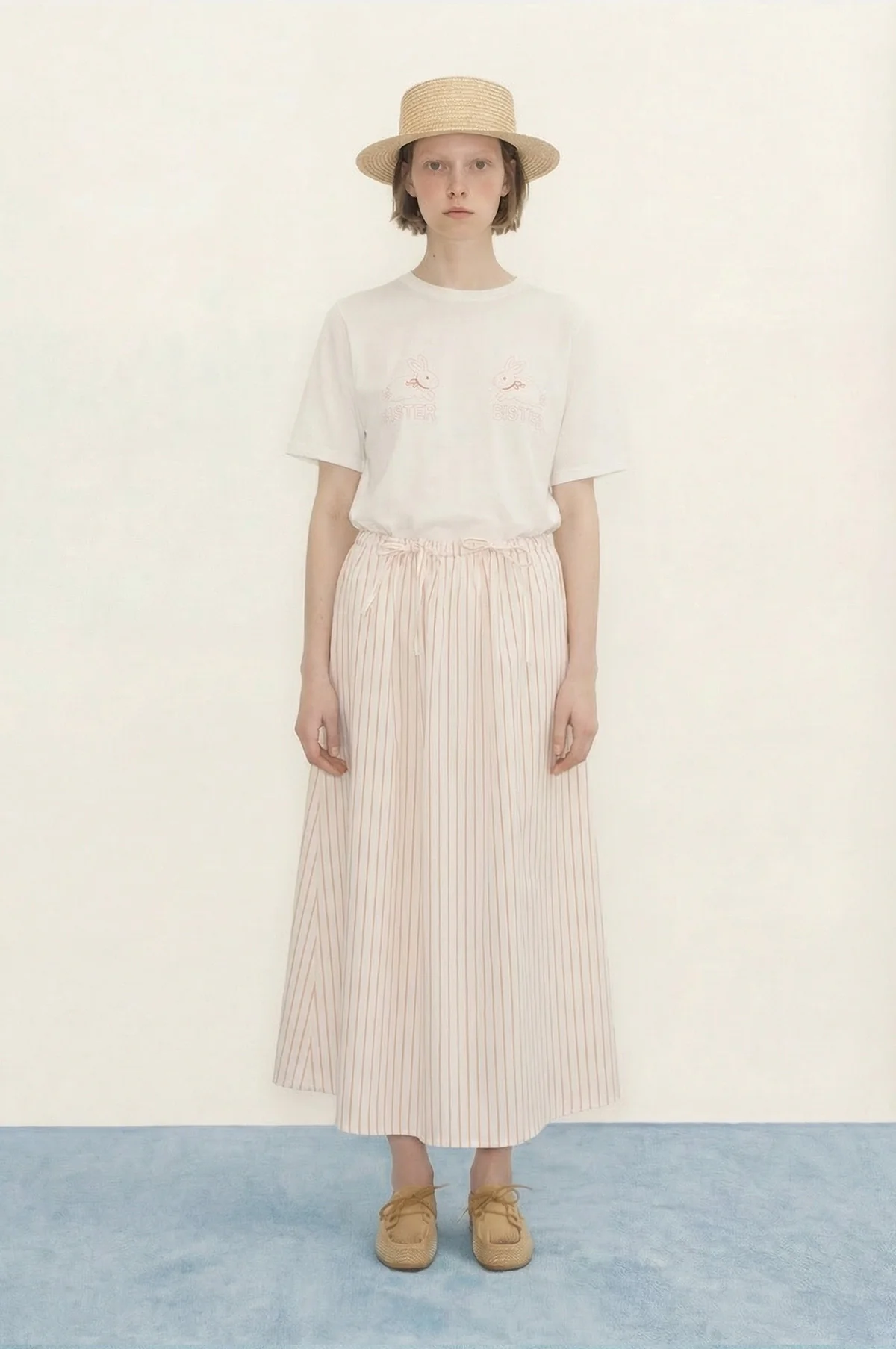Thin Stripes Bow Skirt Off-White - Image 5