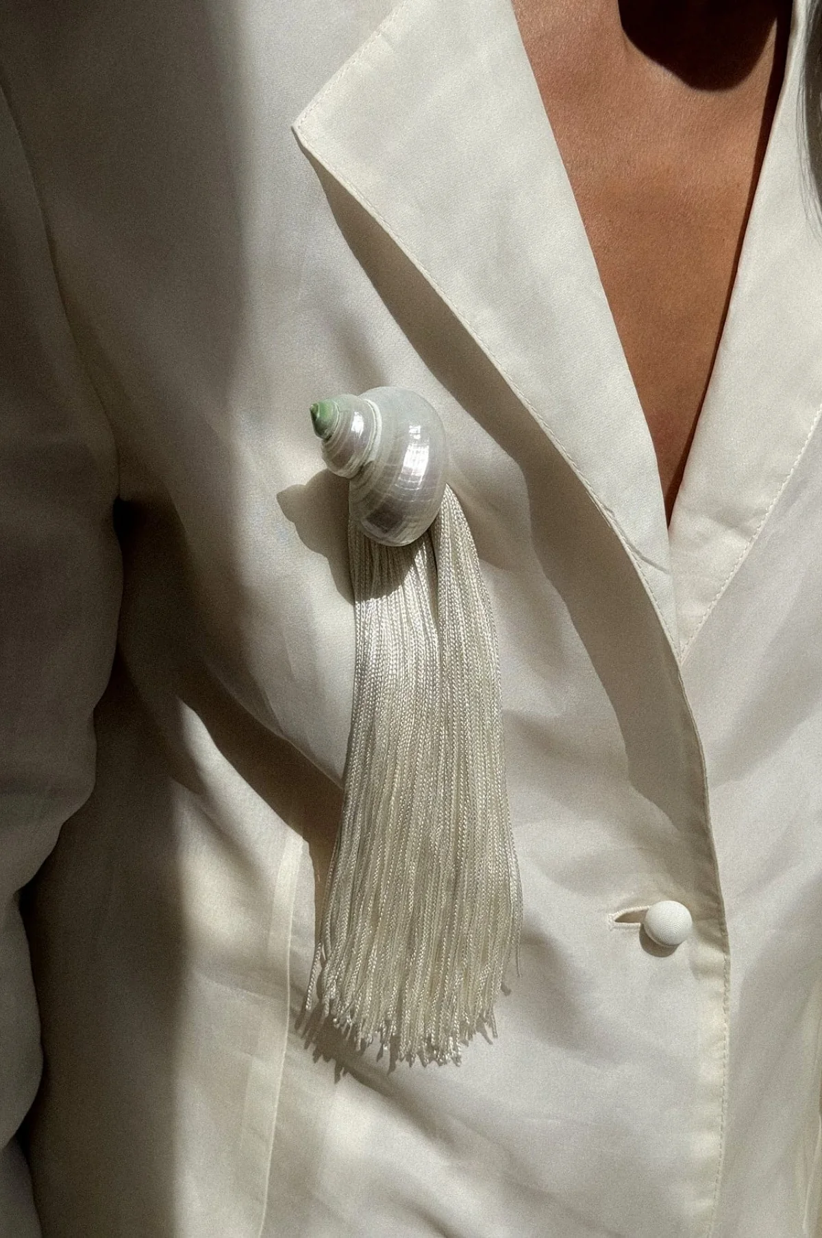 Ursula Tassel Ivory Brooch - Image 3