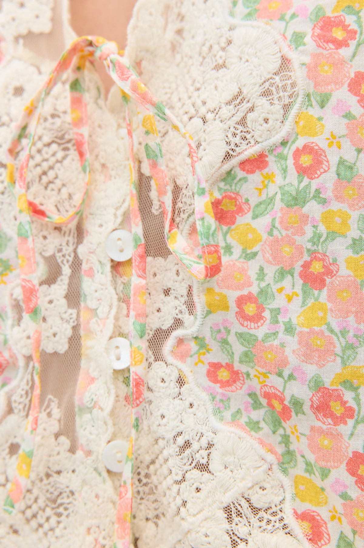 Ursula Top Katie Floral Cream - Image 3
