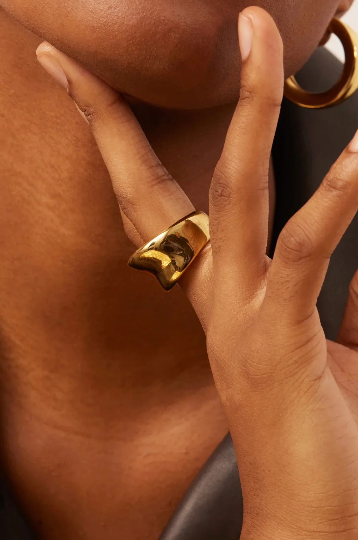 Viviana Gold Ring - Image 3
